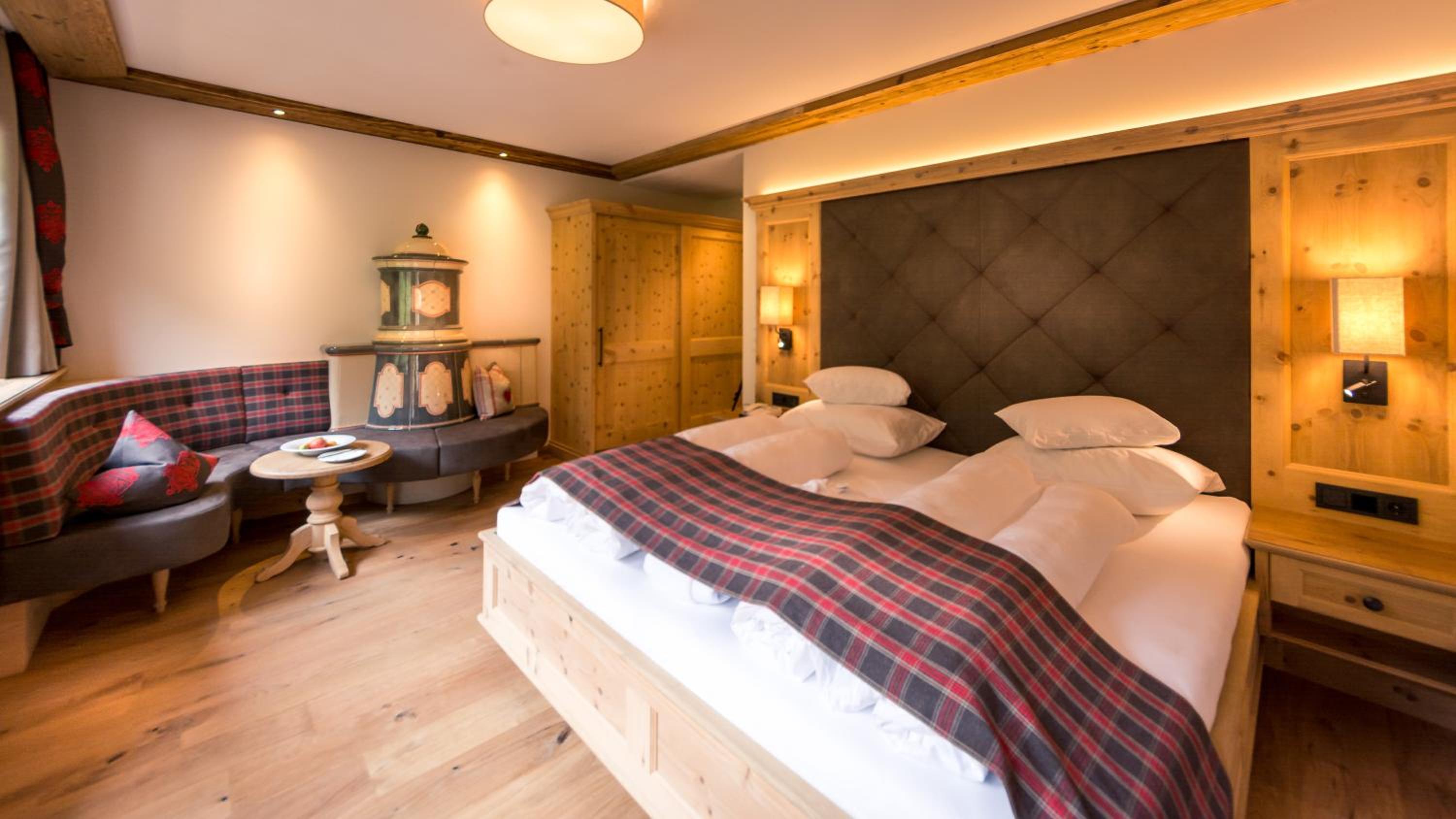 Tower Suite - Photo 2