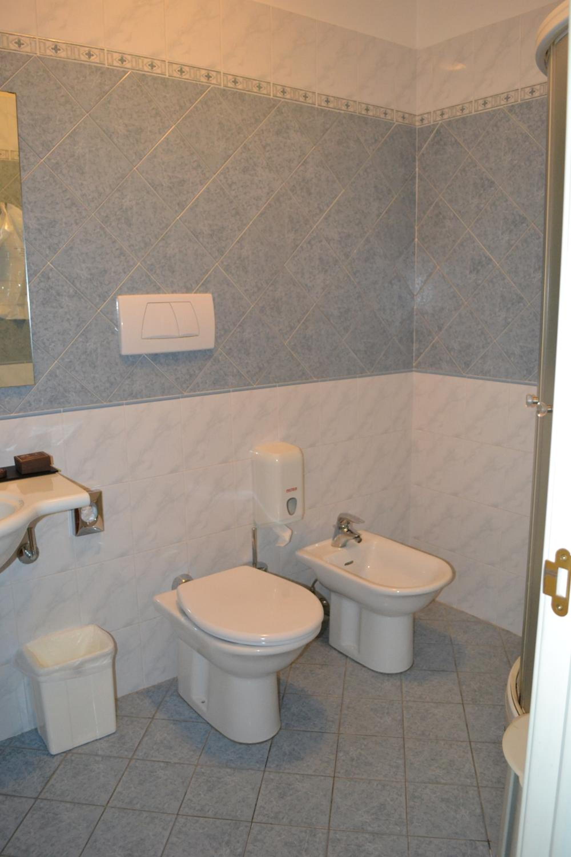 Family Room (4 Adults)