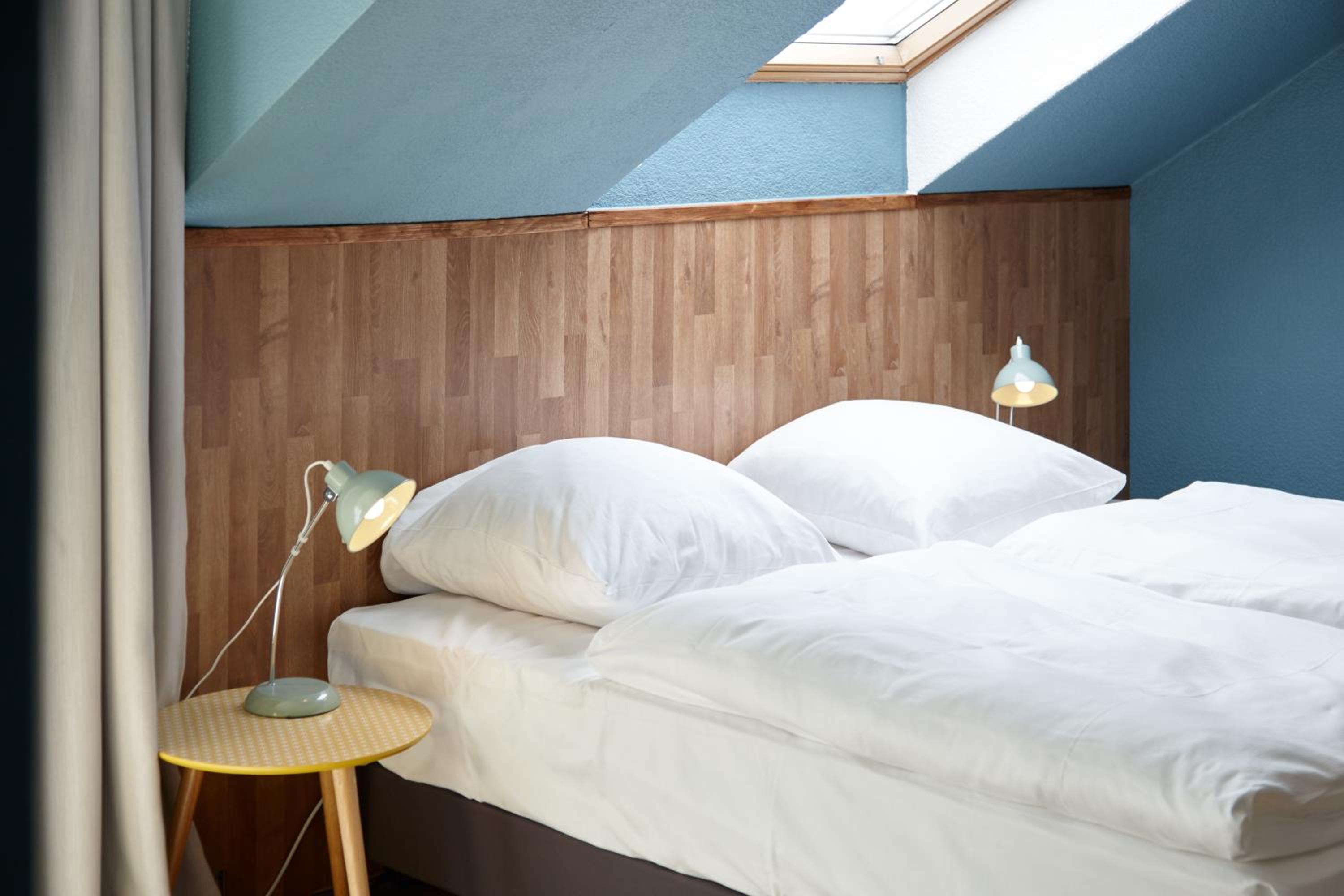 Double Room thumbnail 6