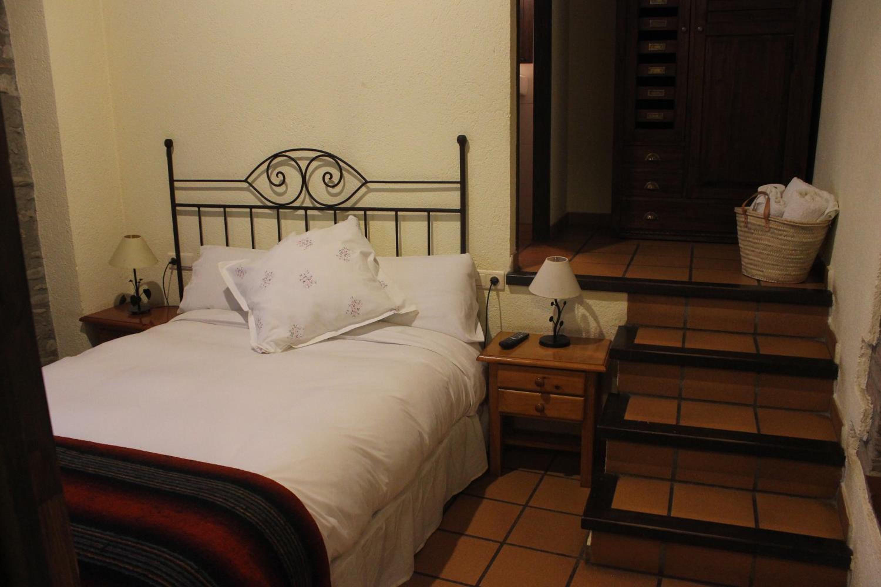 Habitación Doble con Baño Privado