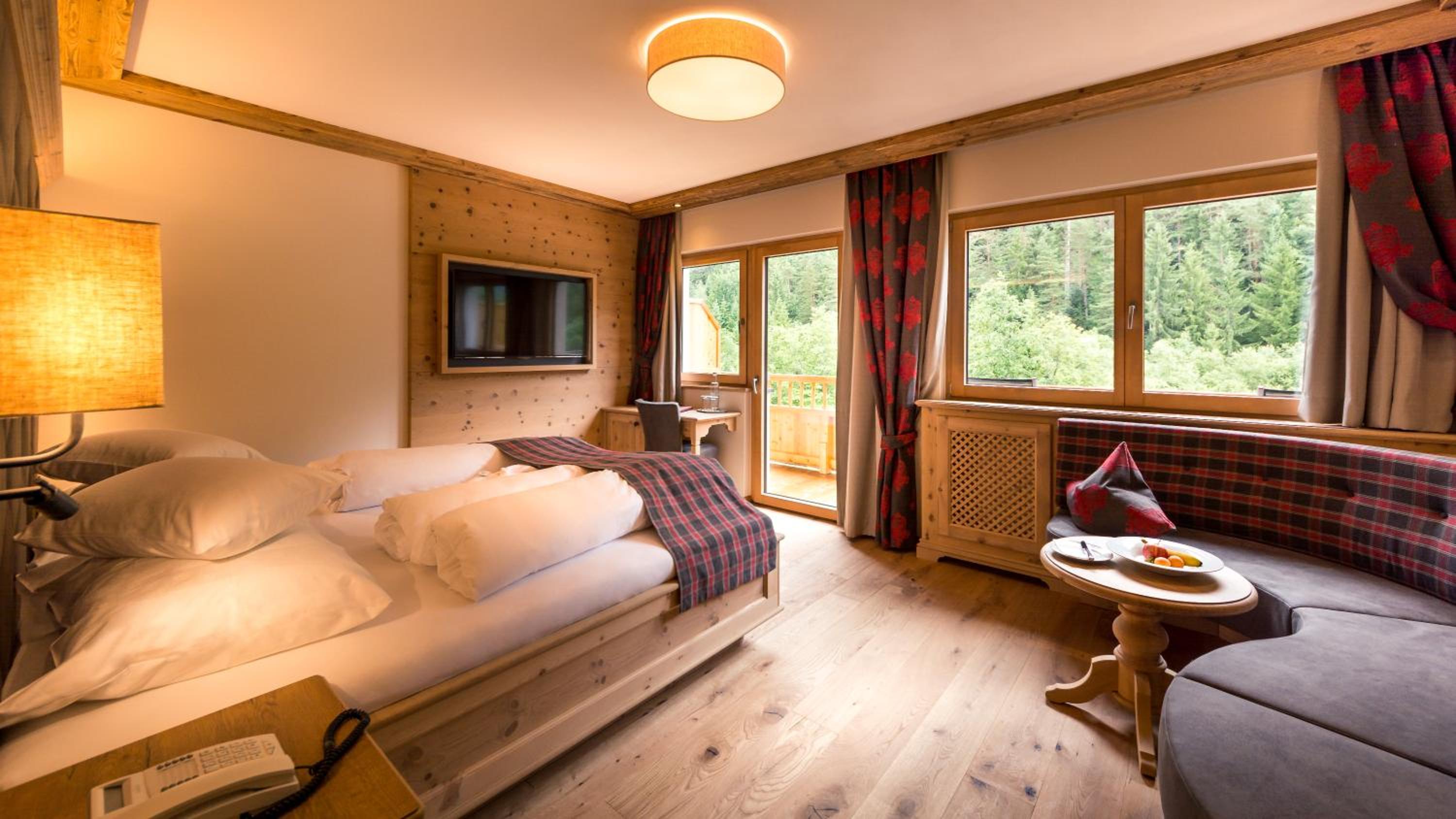 Tower Suite - Photo 1