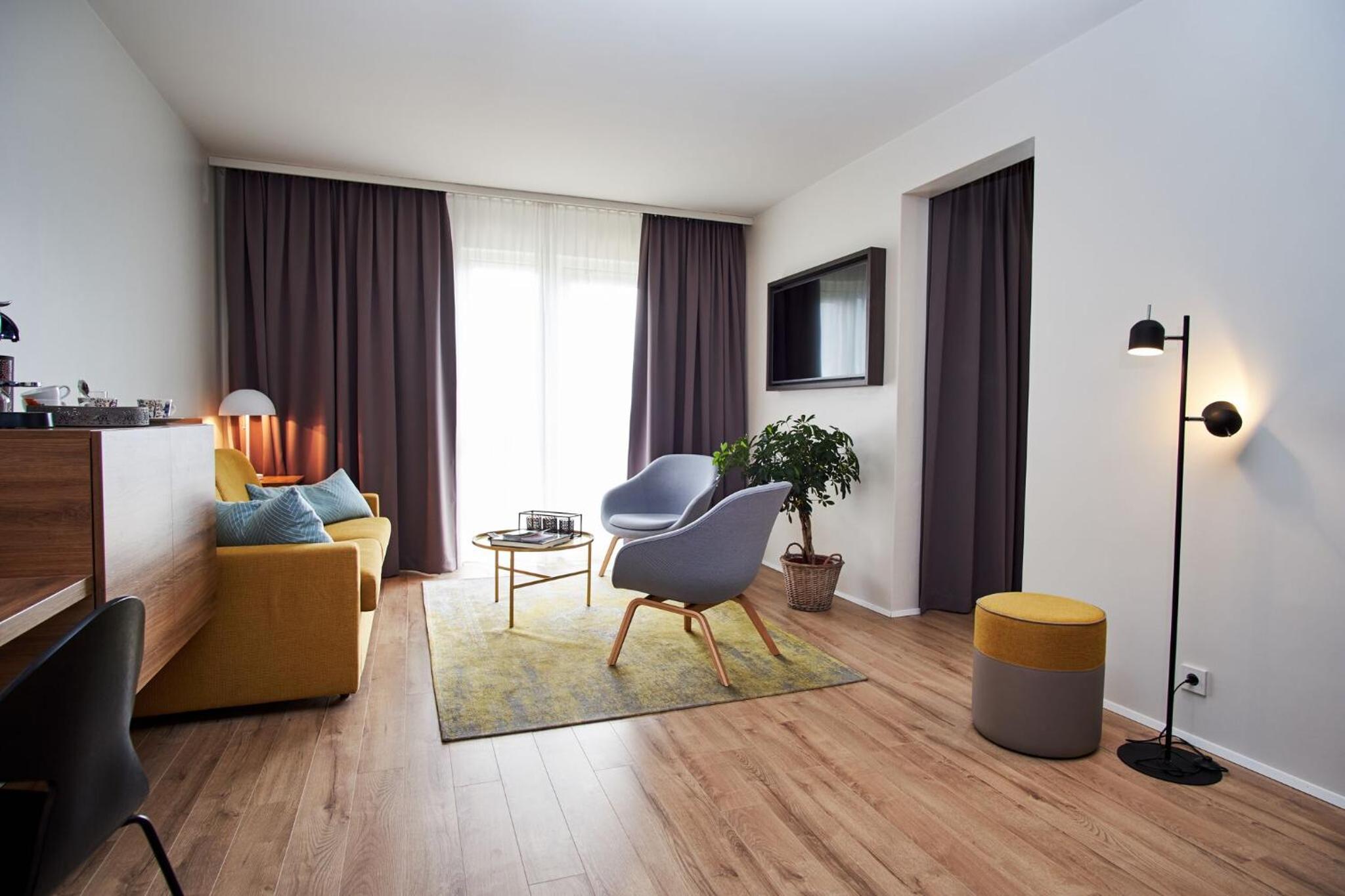 The Suite - Photo 1