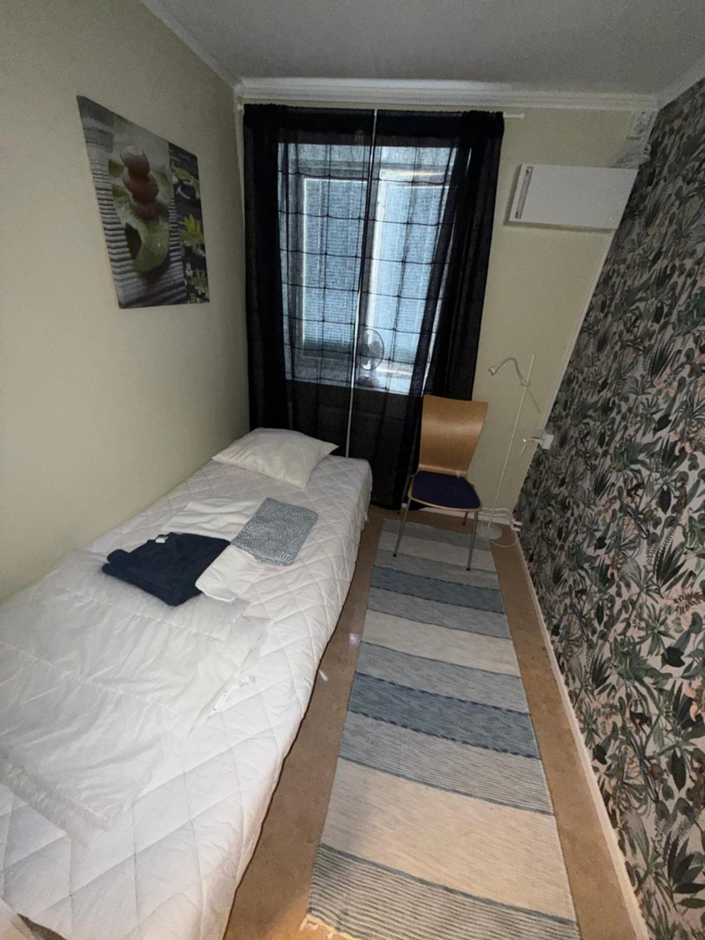 Budget Single Room