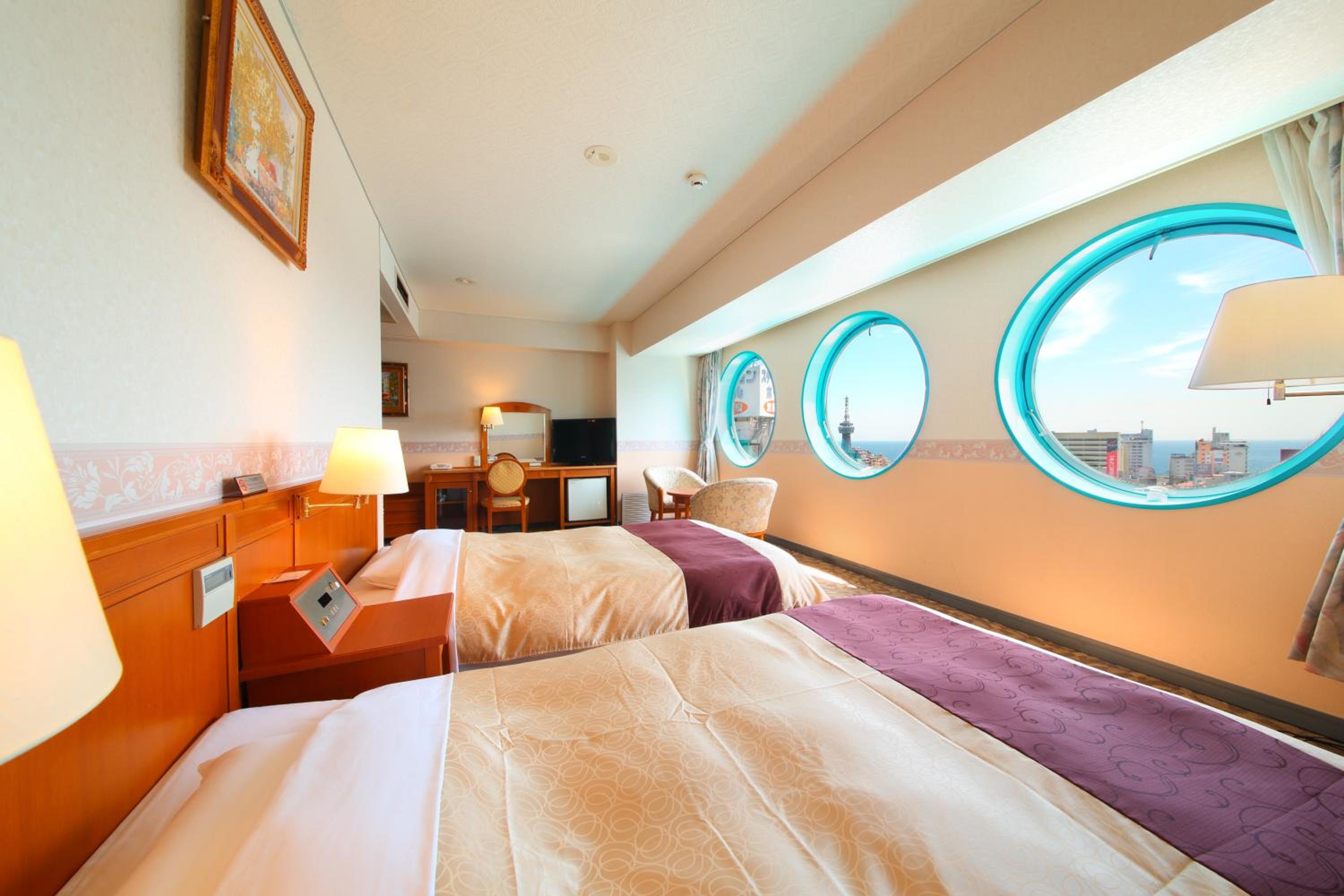 Triple Room - Non-Smoking - Photo 3