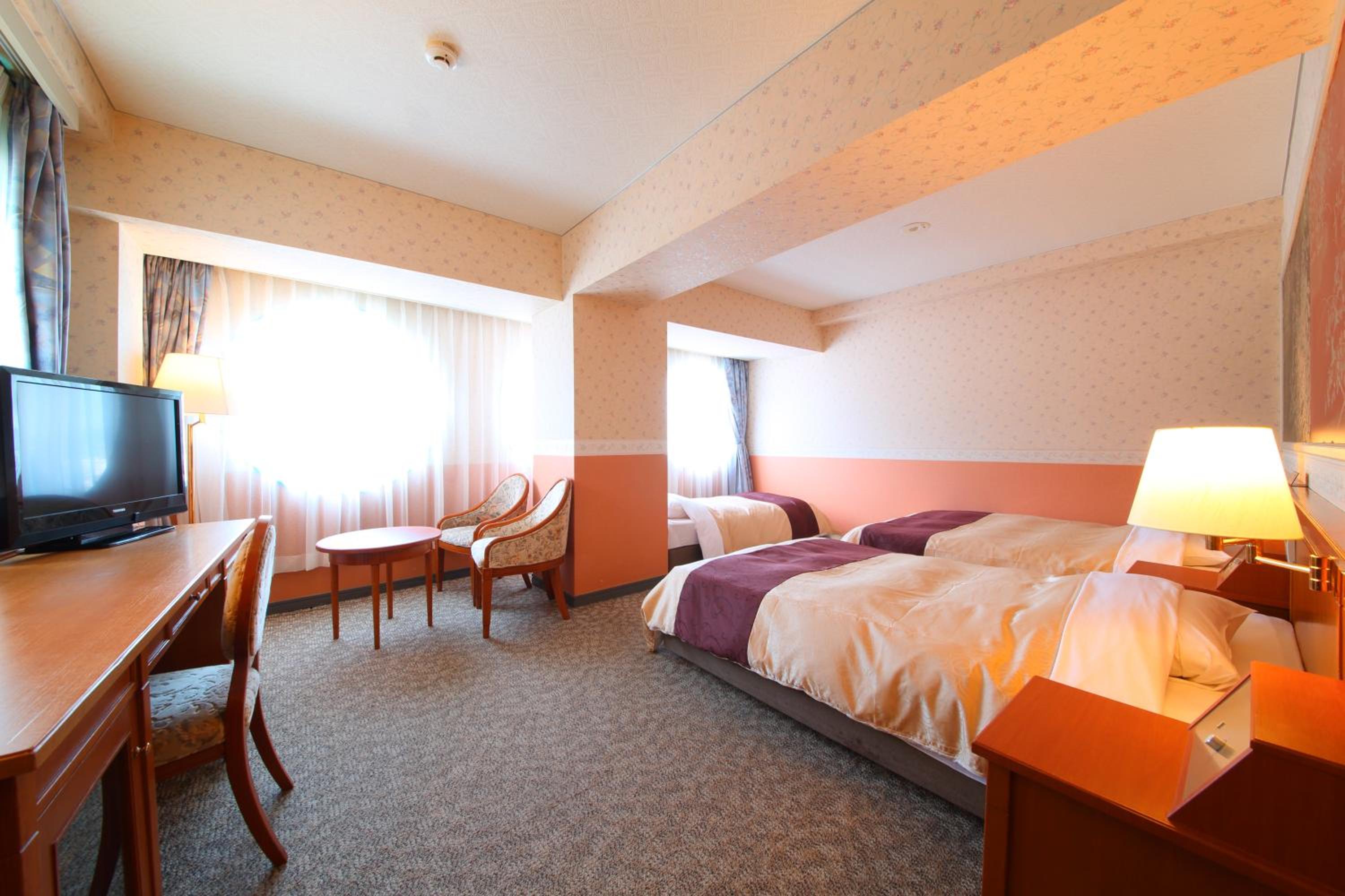 Triple Room - Non-Smoking - Photo 6