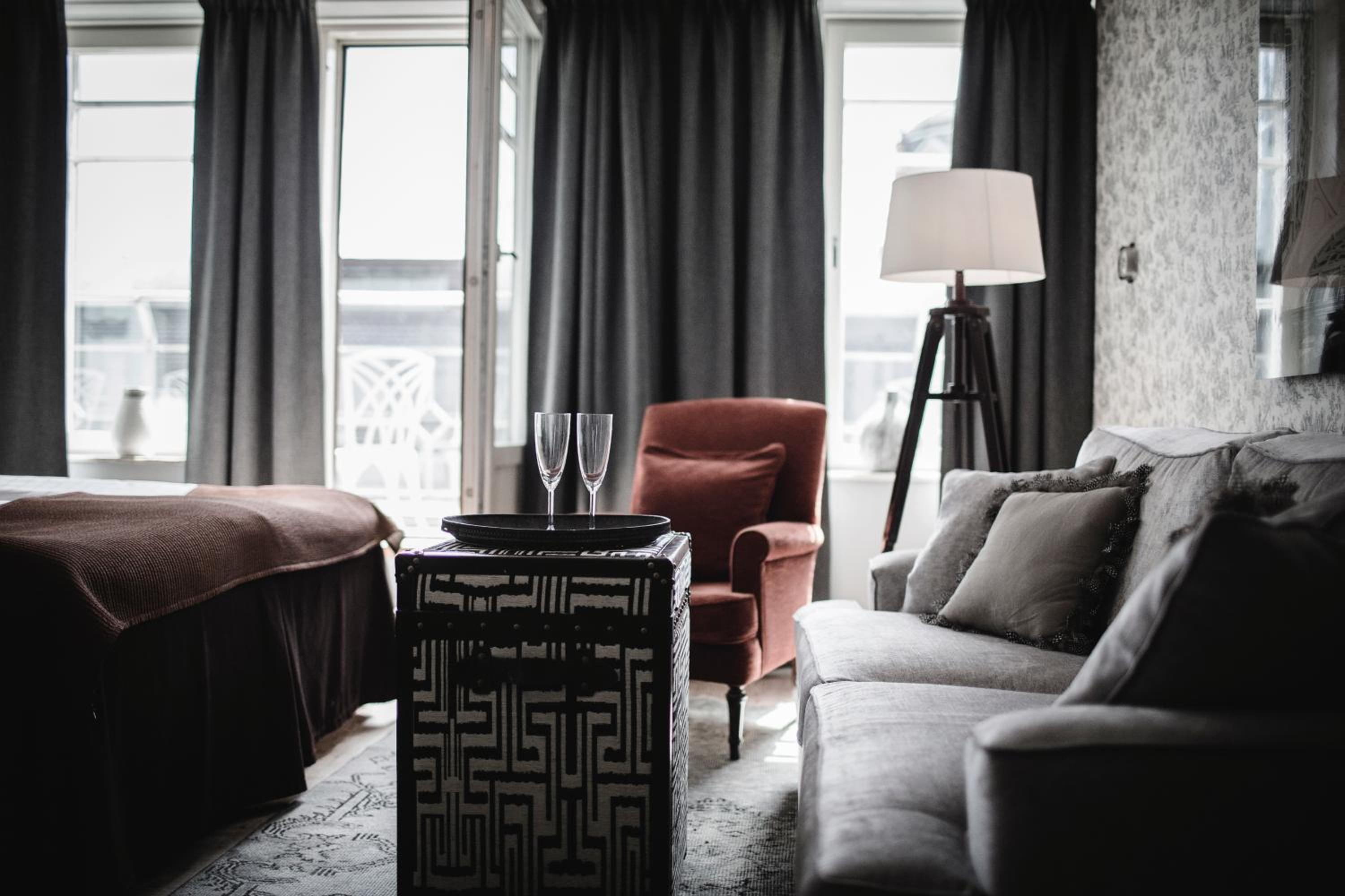 Superior Room Plus with Balcony thumbnail 6