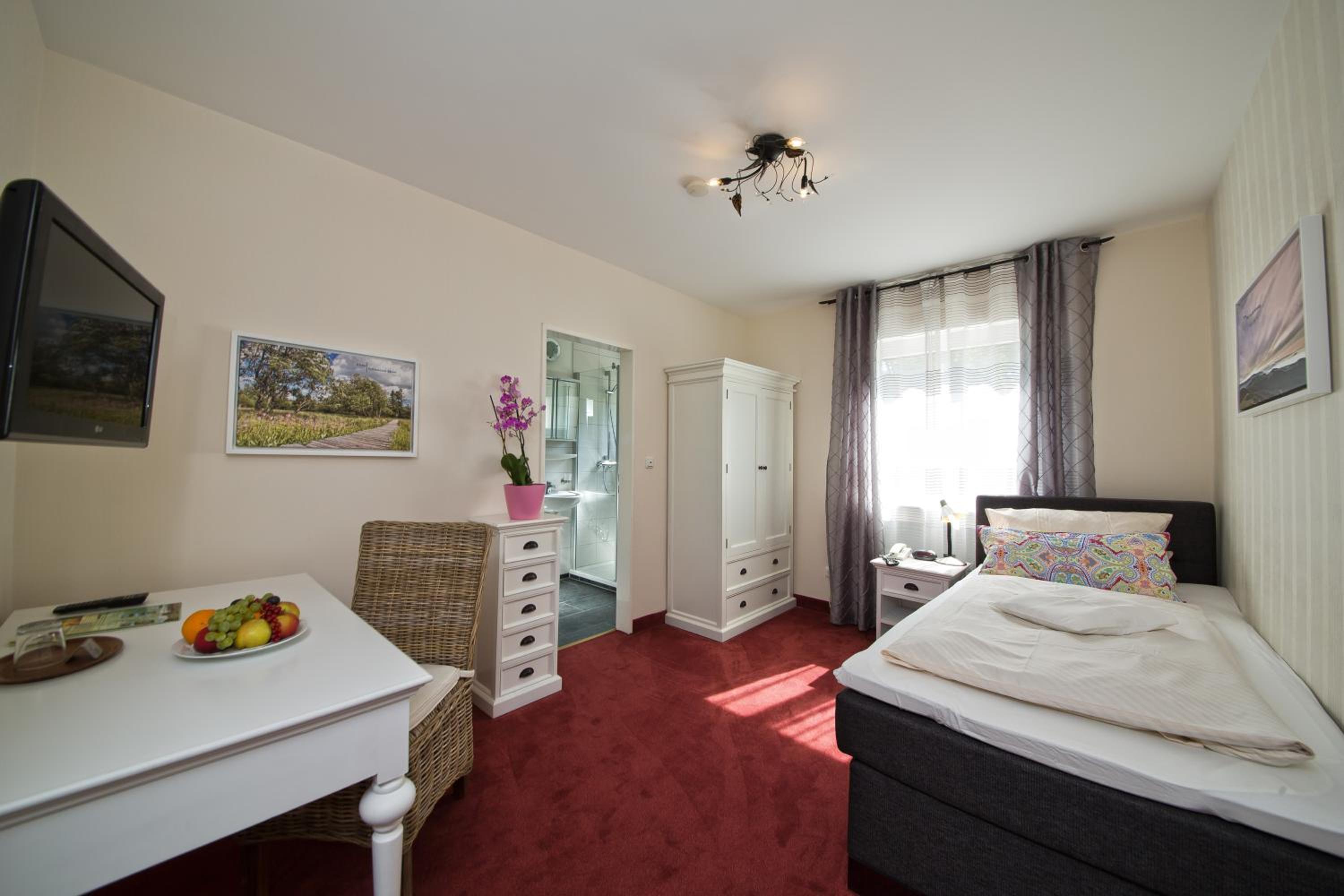 Single Room photo 1