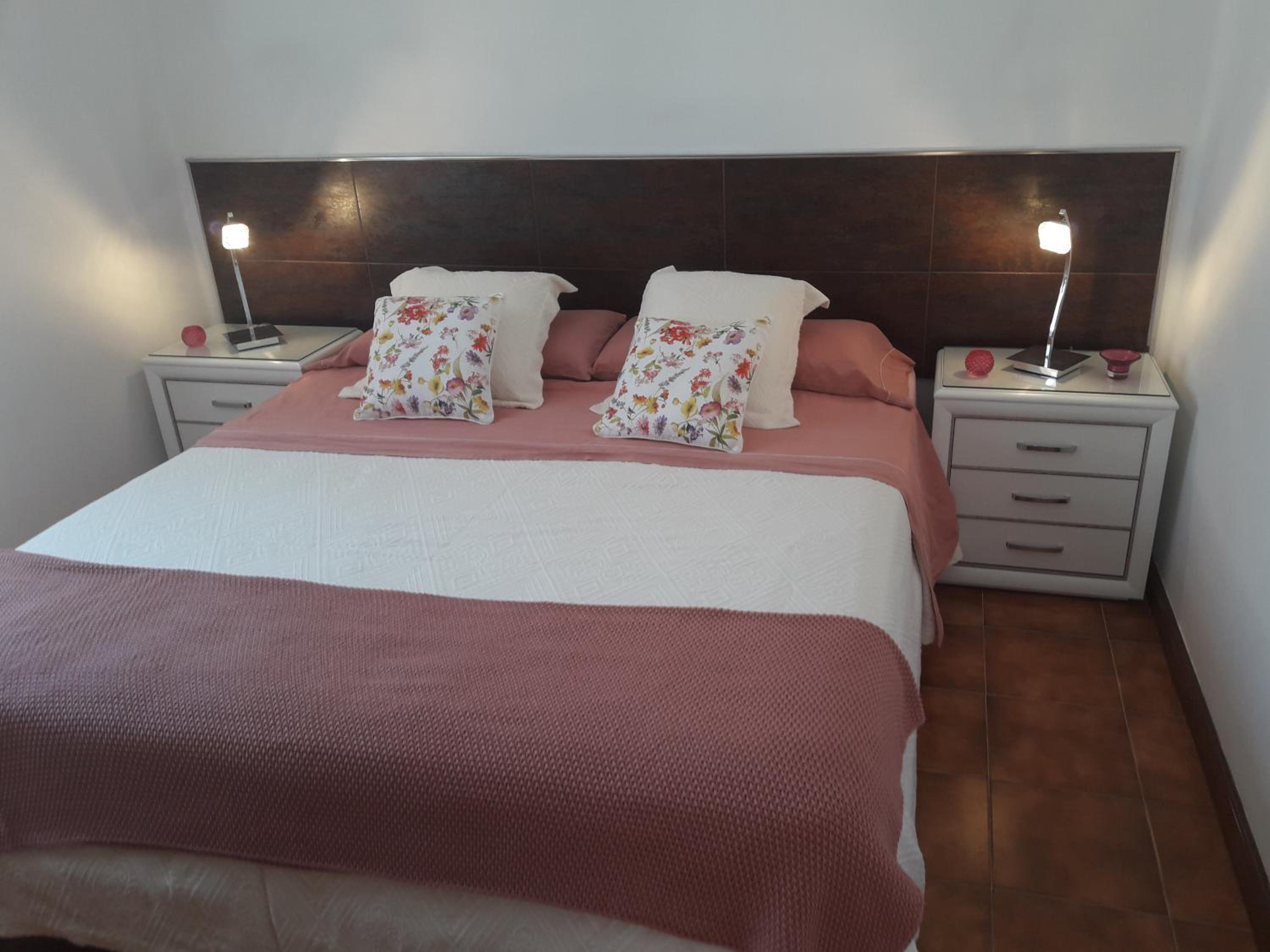 Villa de Dos Habitaciones con Piscina Privada