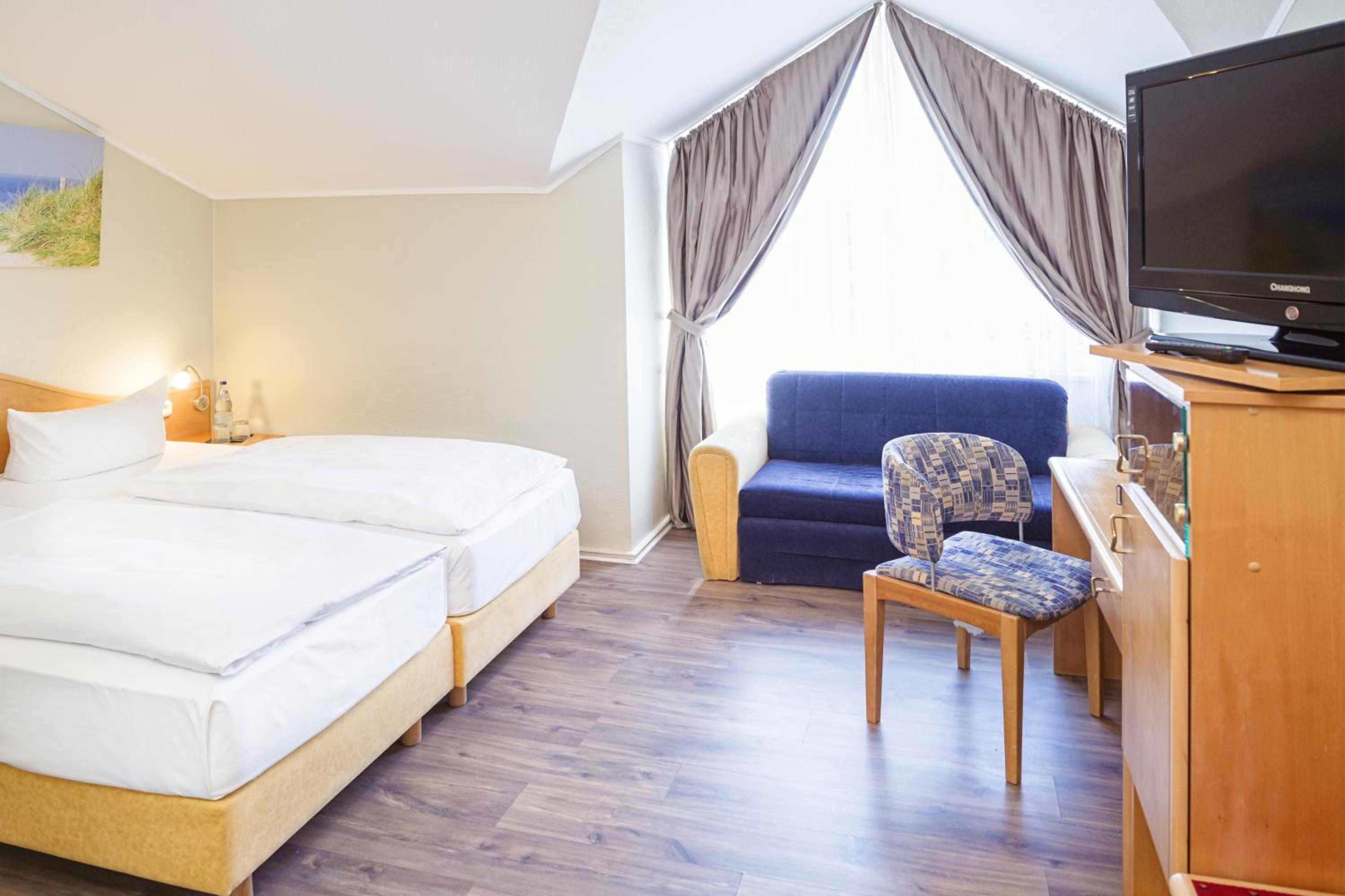Standard Double Room - Photo 1