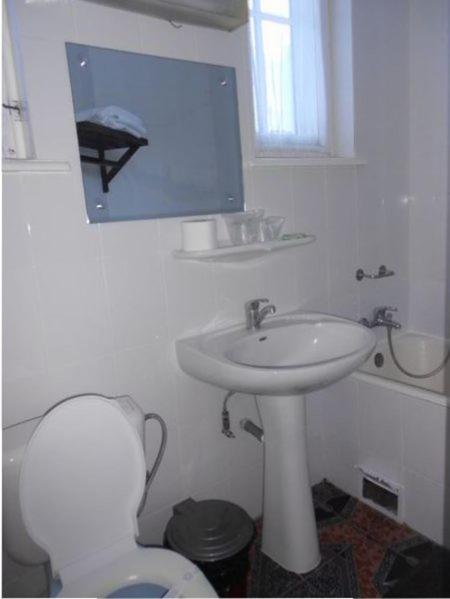 Double Room - Photo 2