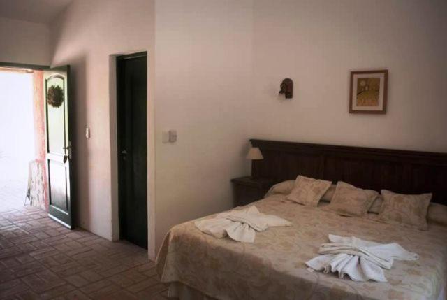 Double or Twin Room photo 3
