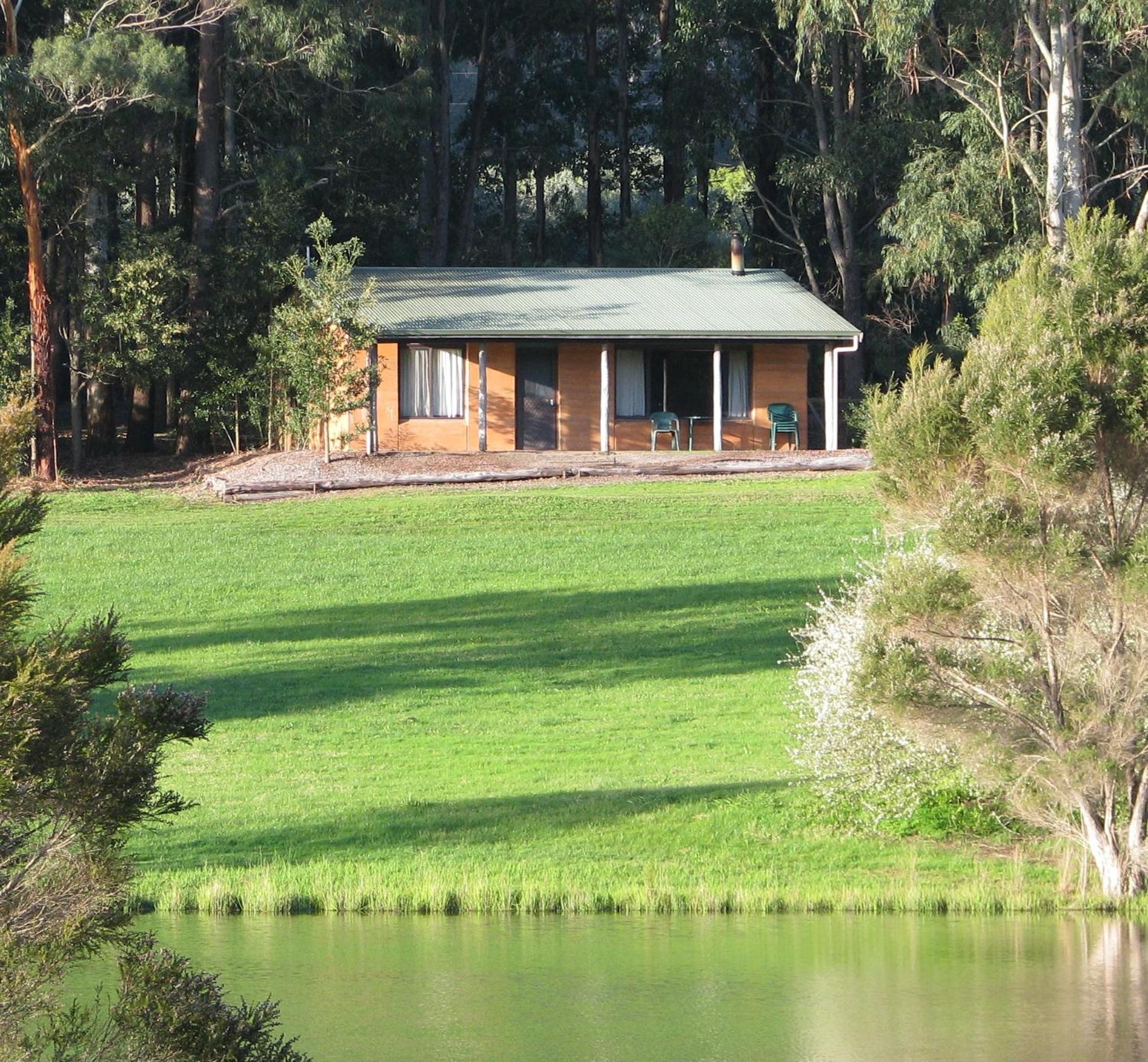 Two-Bedroom House - Beedelup photo 2