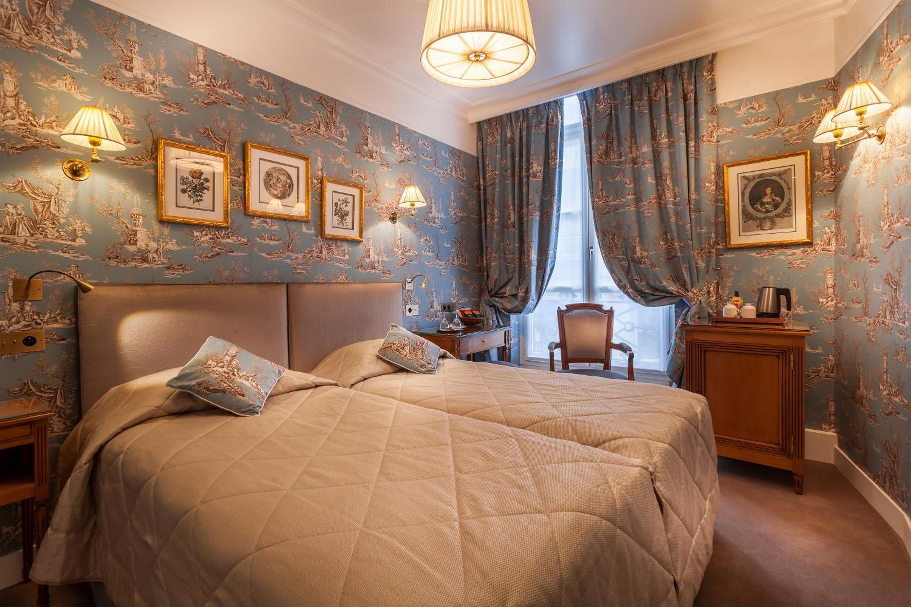 Standard Double Room photo 2