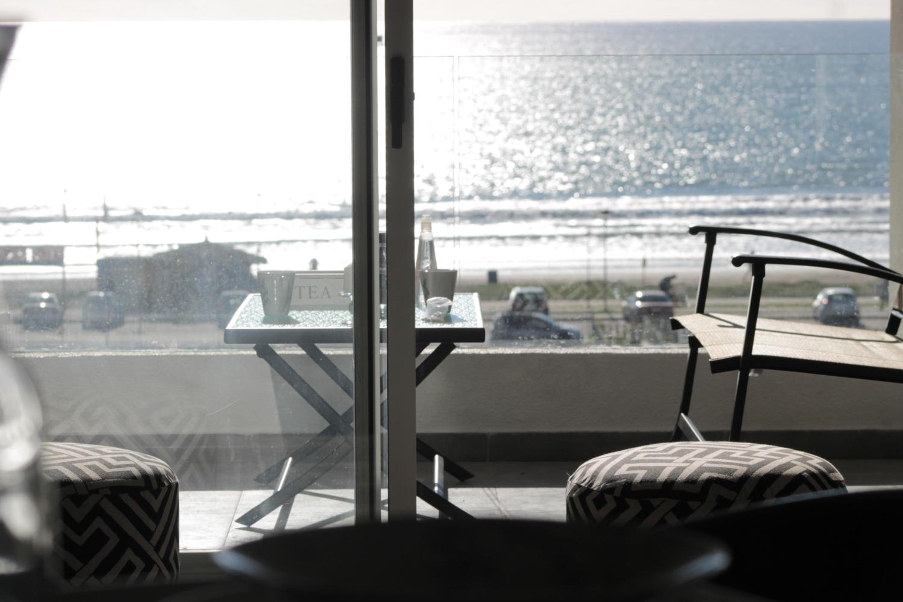 Apartment with Sea View photo 2