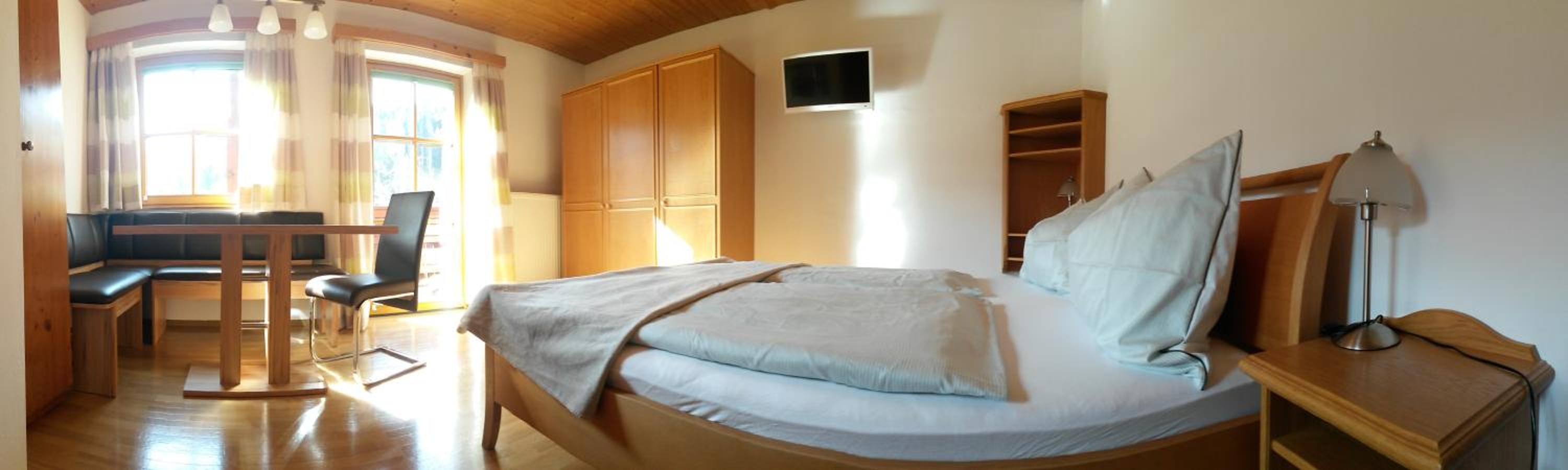 Apartment (2 Adults) with Balcony photo 1