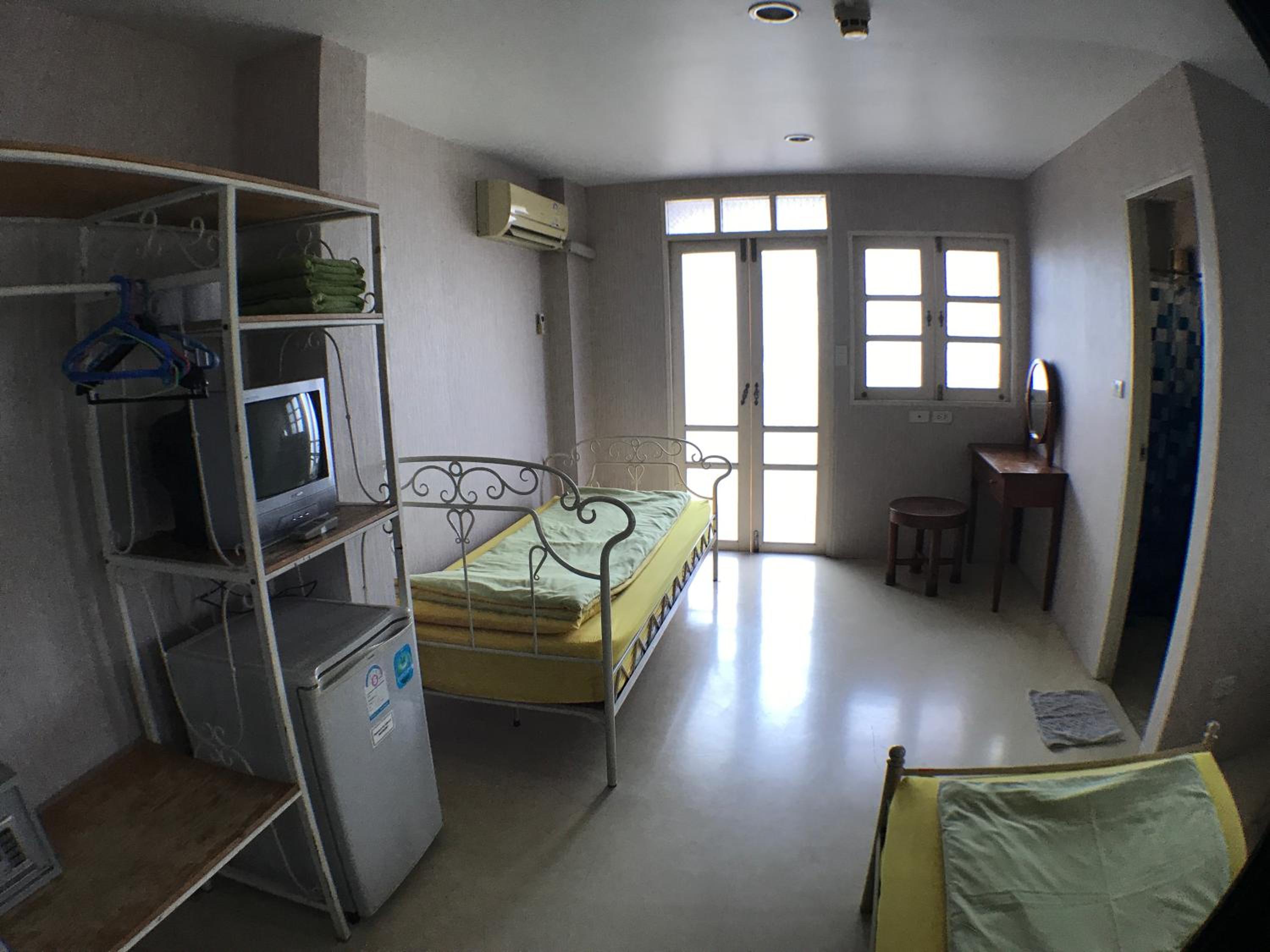 Standard Triple Room photo 2