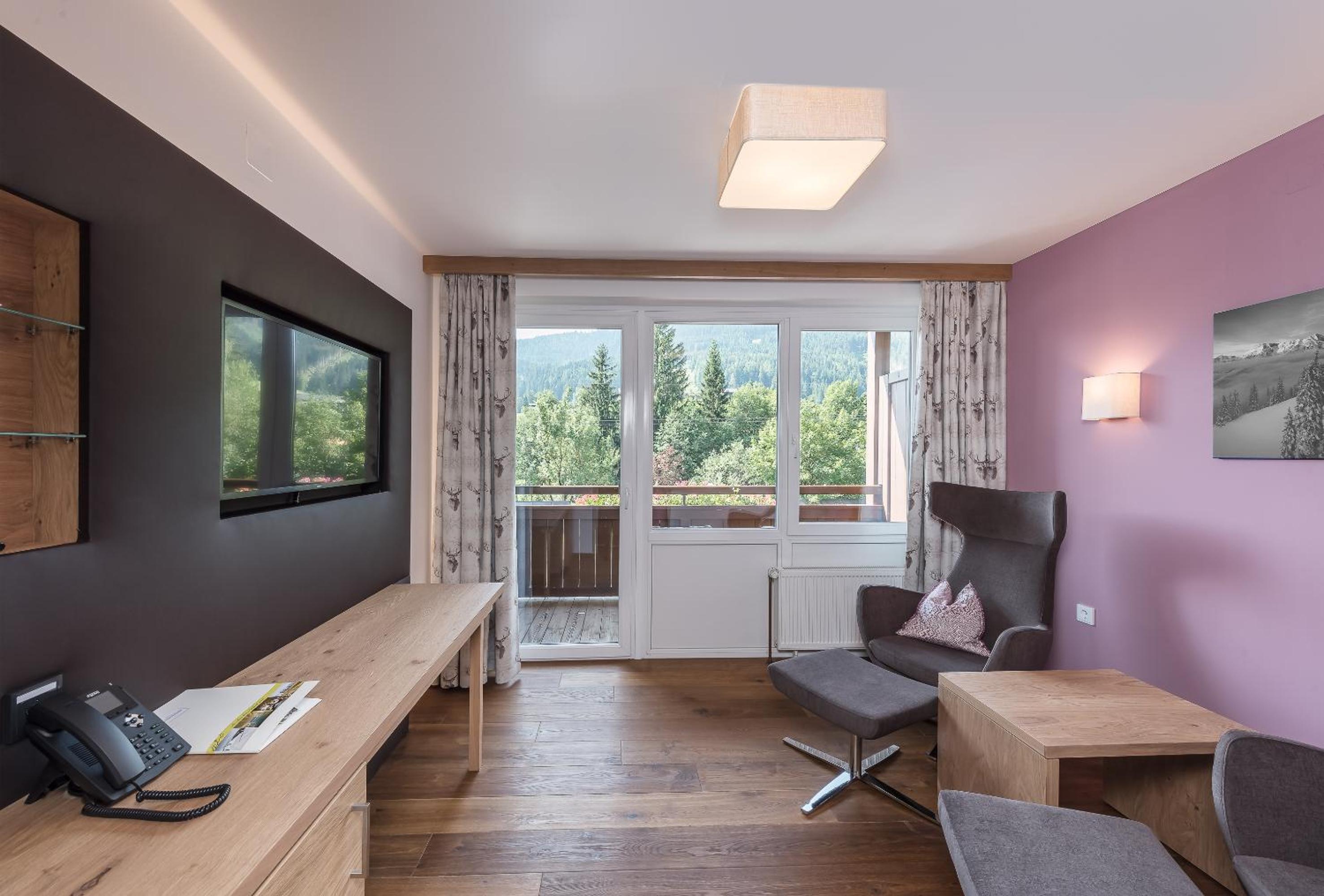Superior Junior Suite - Photo 3