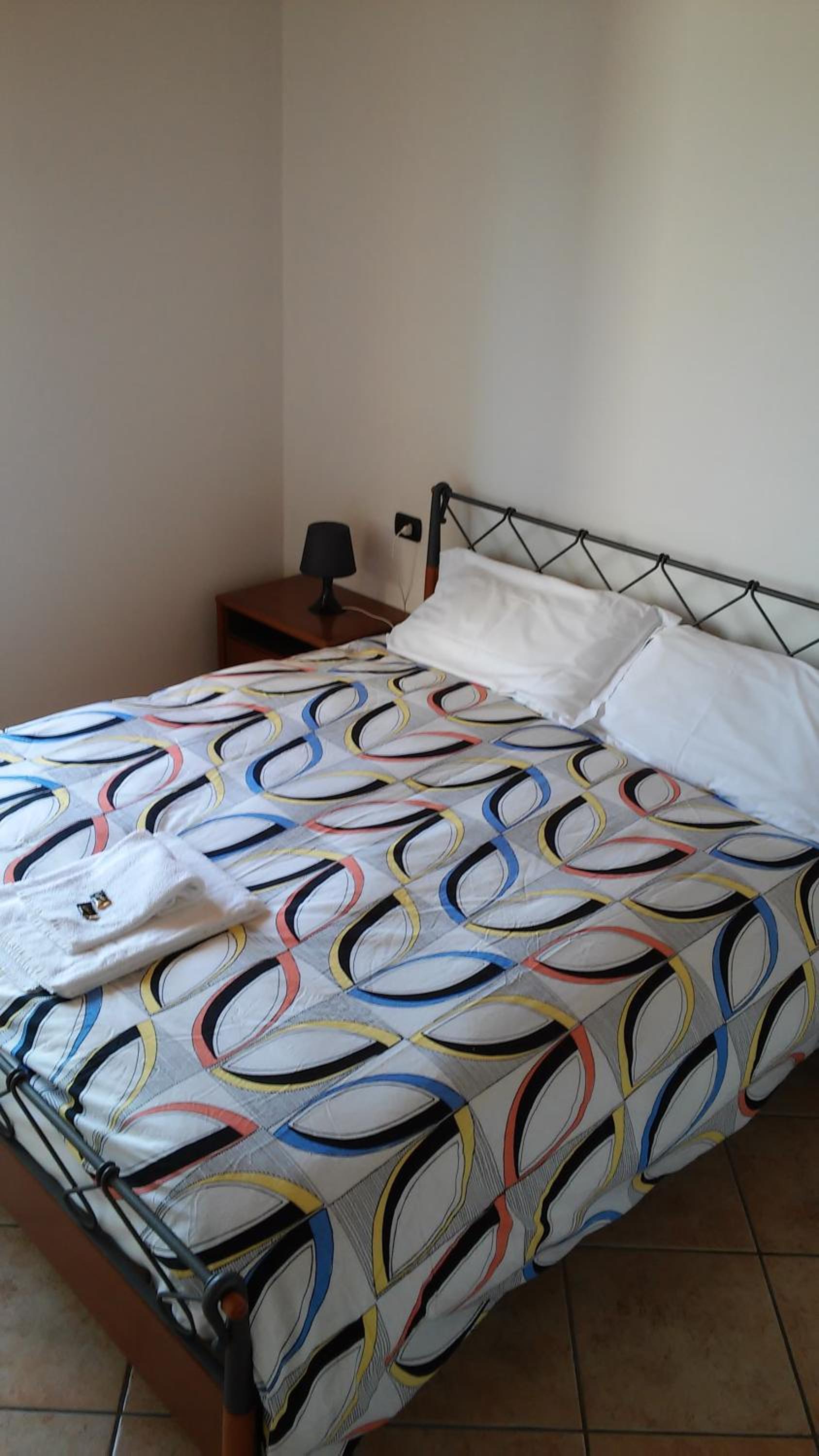 One-Bedroom Apartment - Split Level