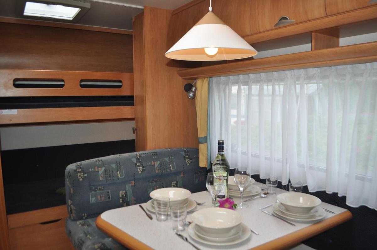 Caravan photo 1