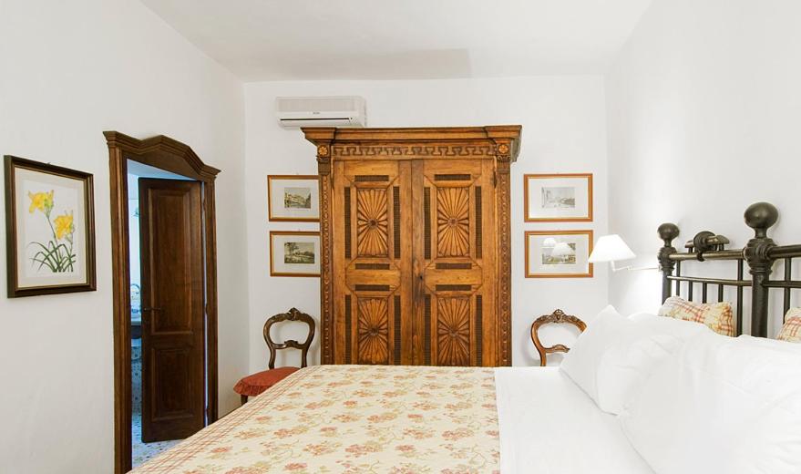Double Room - Photo 4