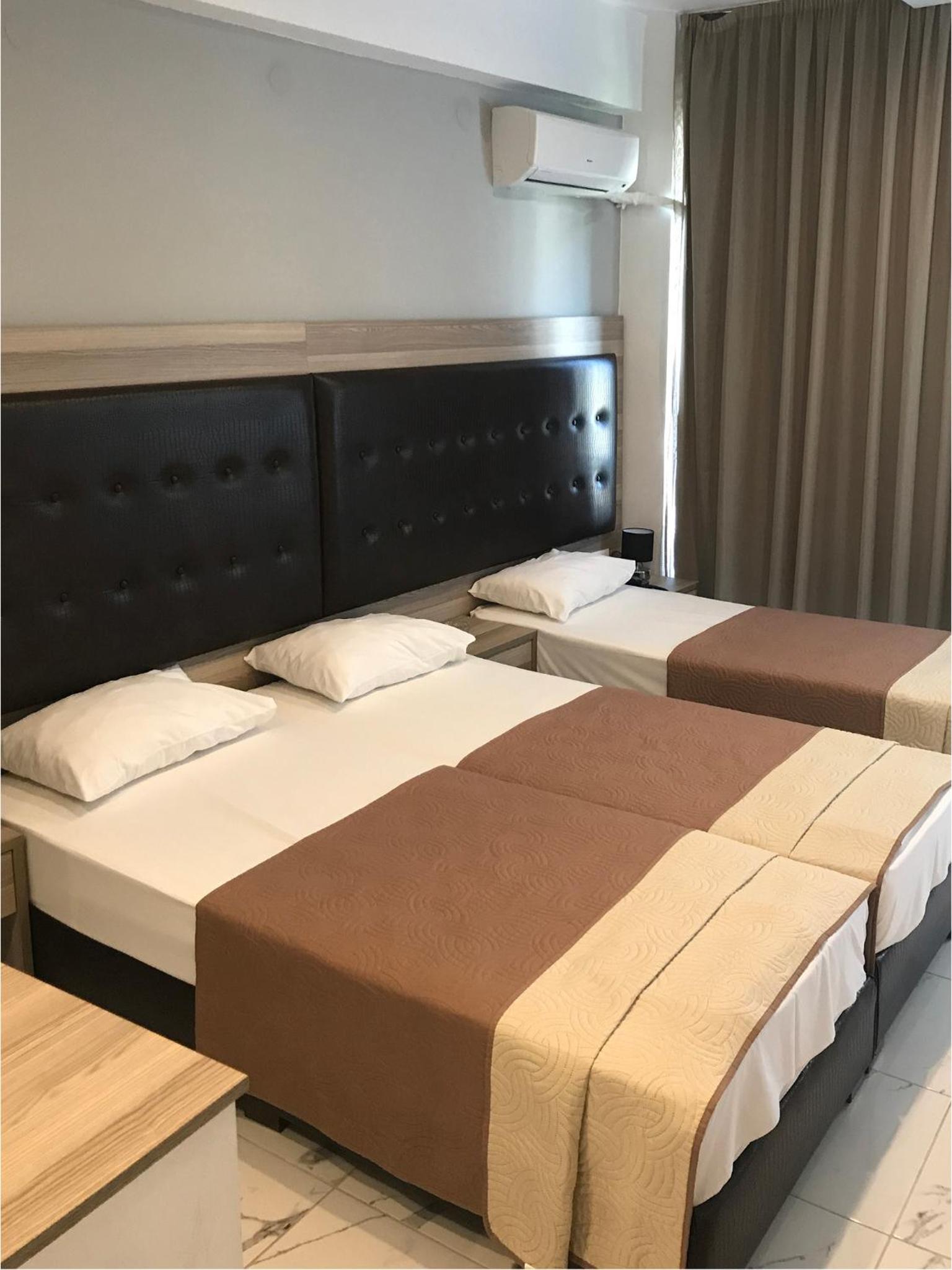 Triple Room photo 2