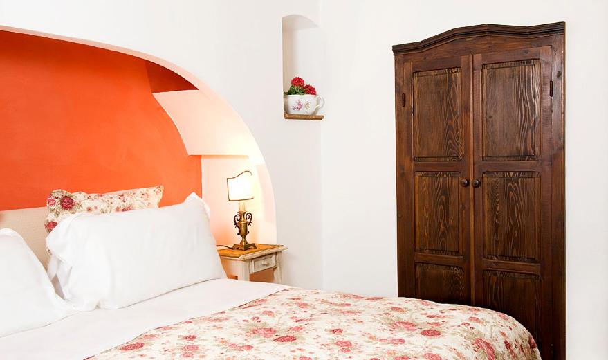Double Room - Photo 17