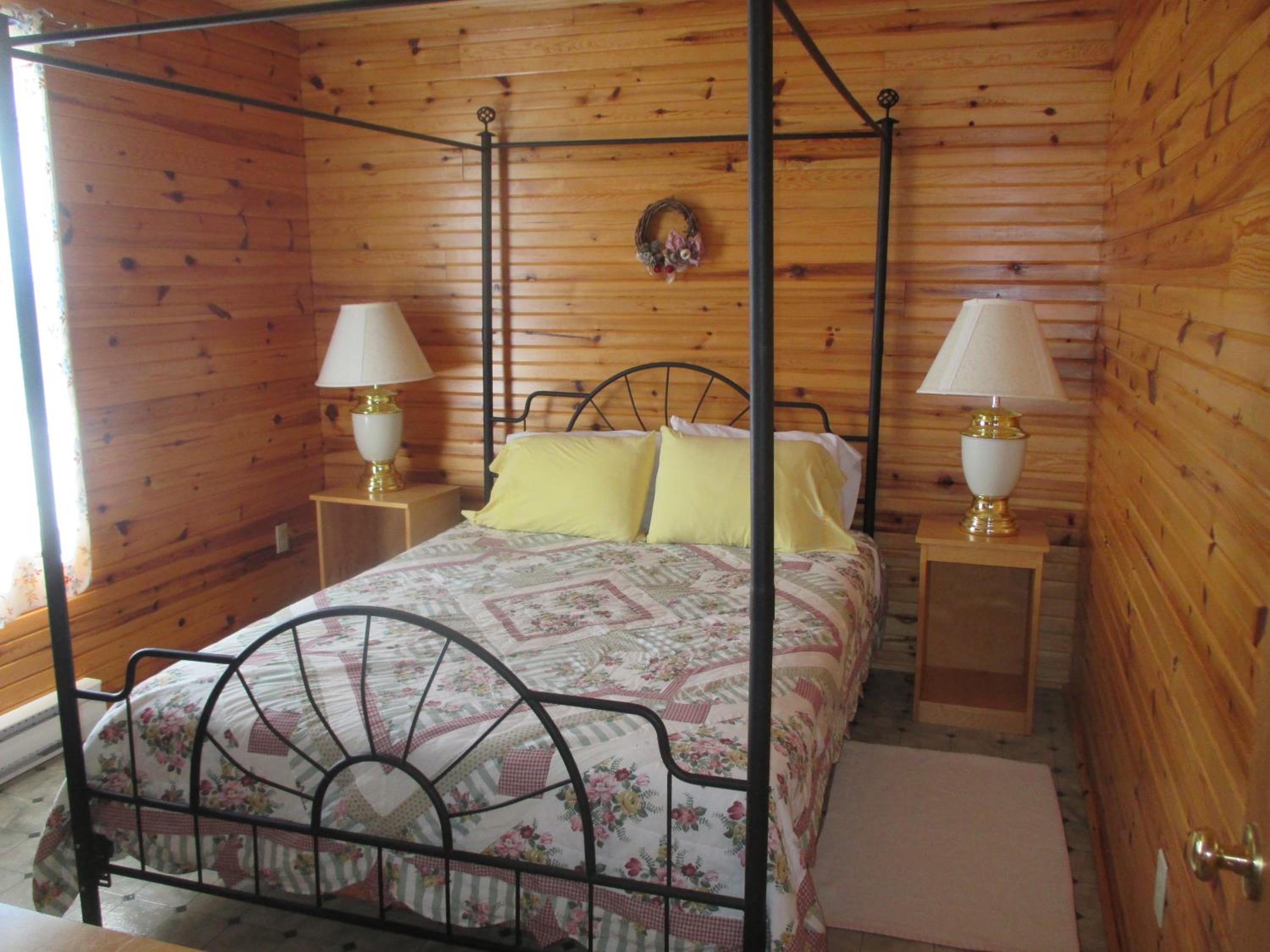 One-Bedroom Chalet - Photo 4