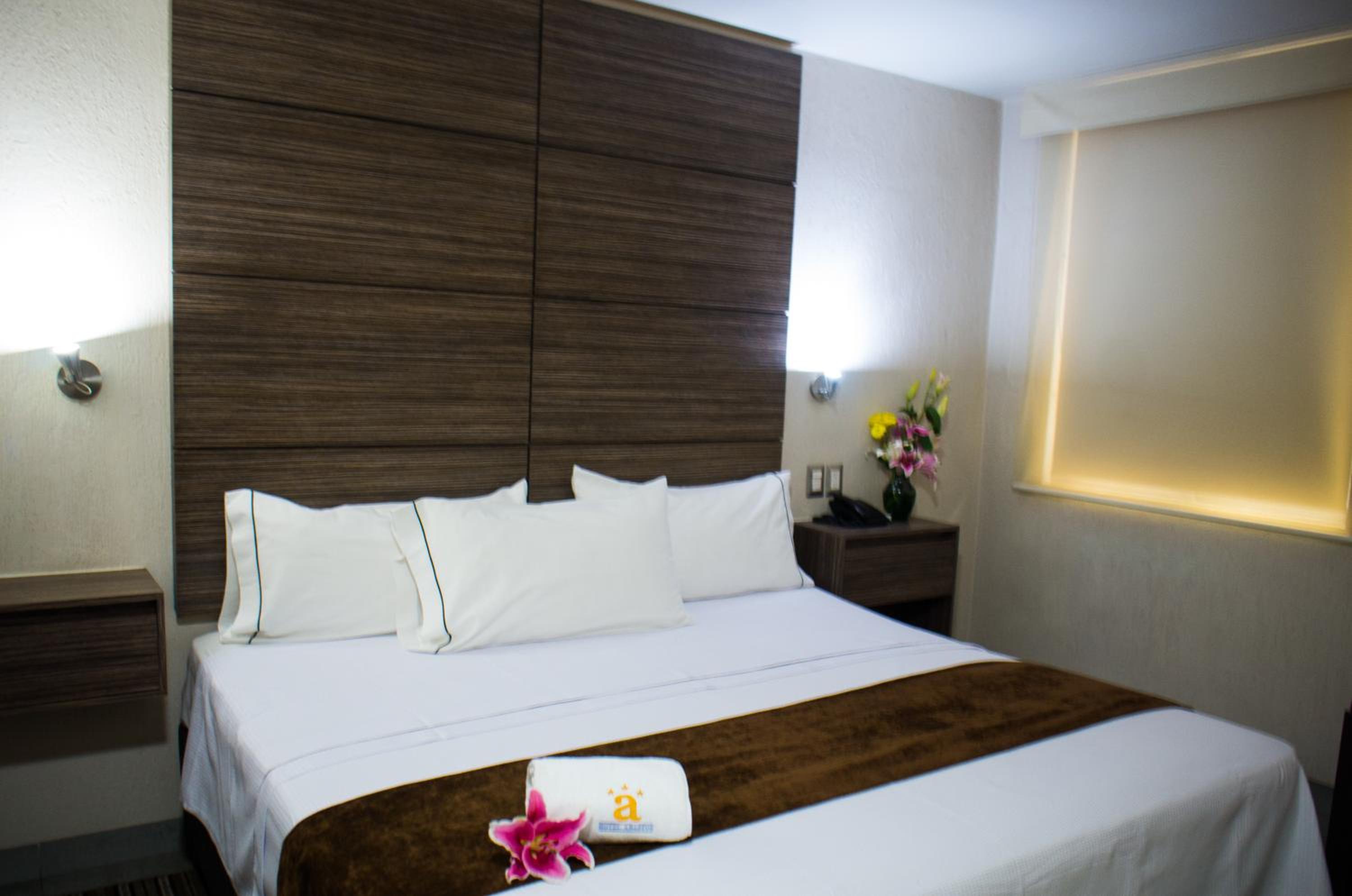 Queen Room - Photo 5