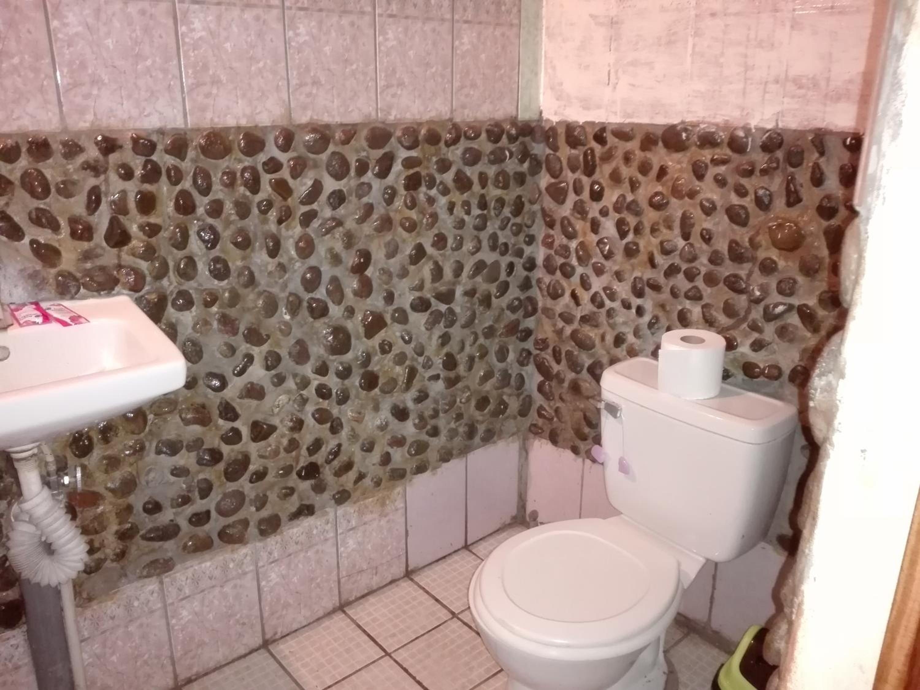 Twin Room with Private Bathroom