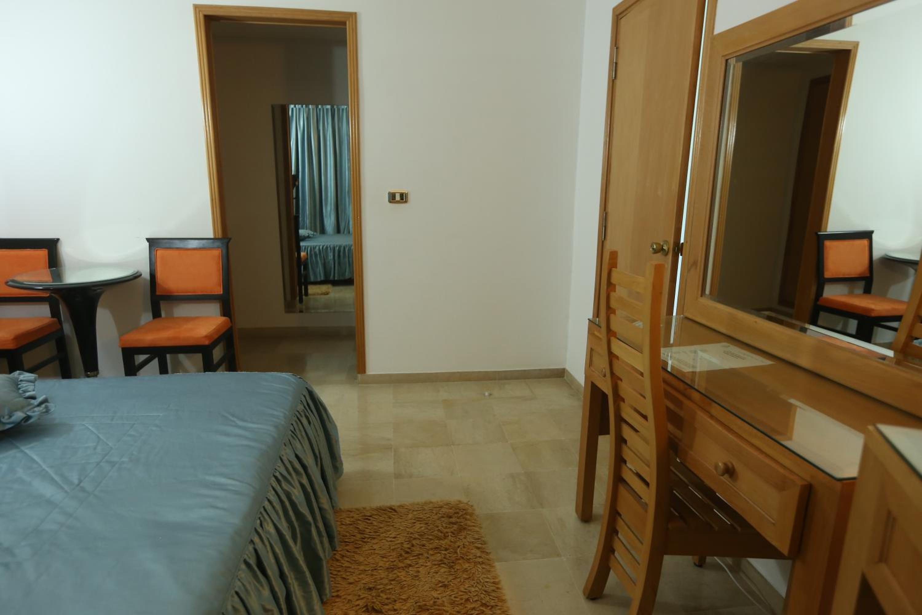 Standard Double Suite