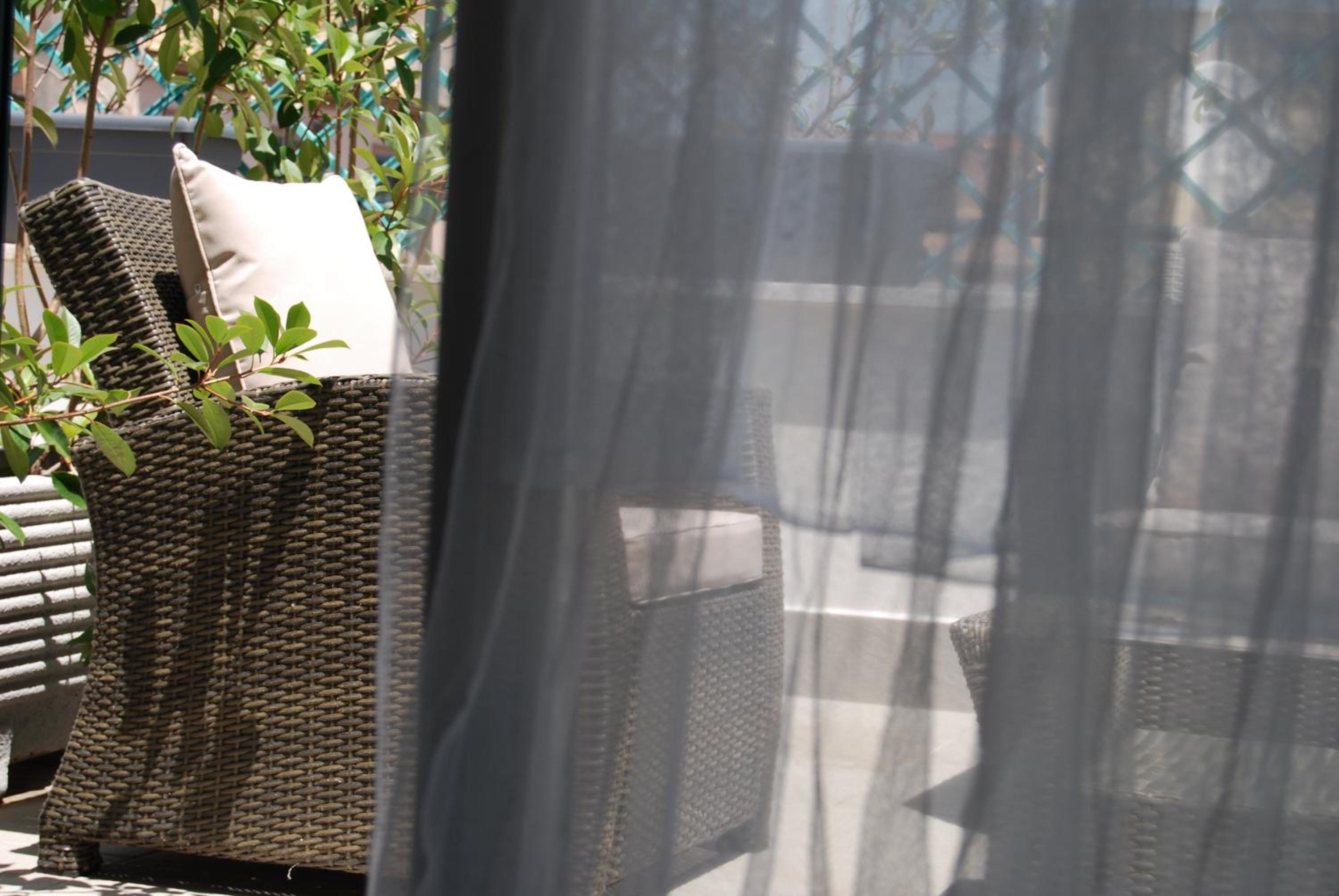 Large Double Room with Terrace photo 2