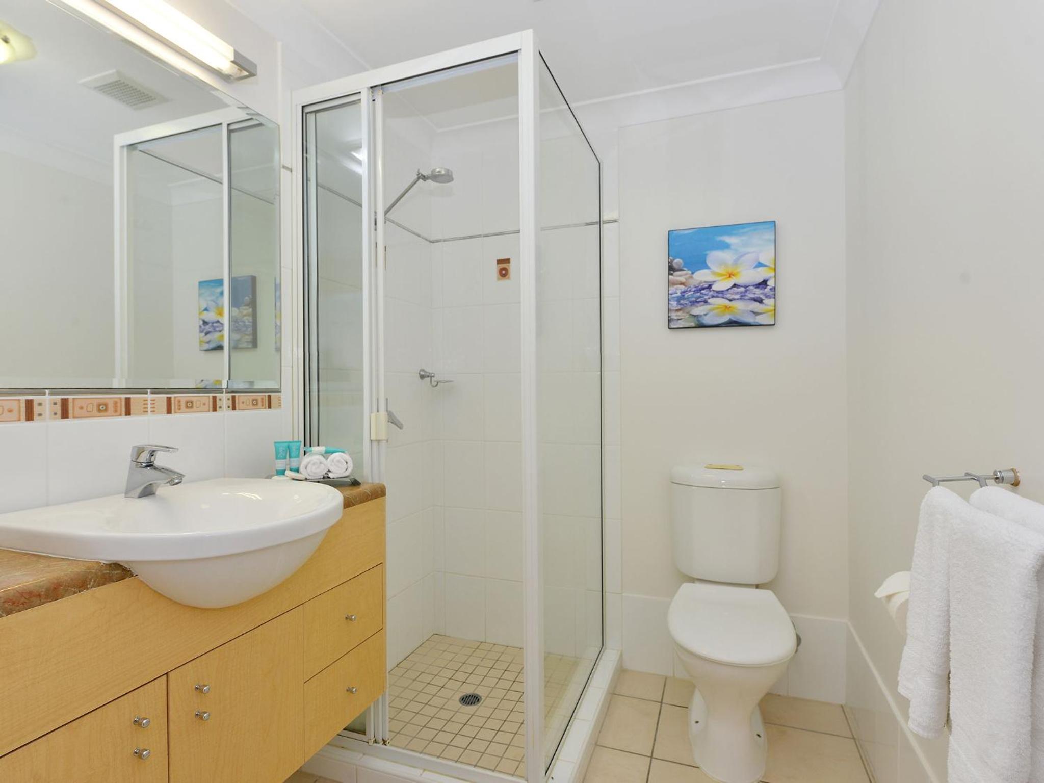 One-Bedroom Apartment with Spa Bath photo 3