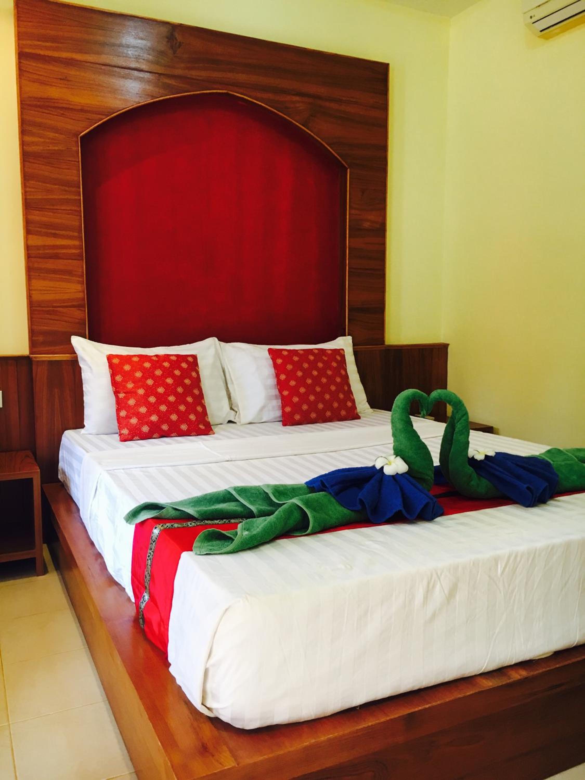 Standard Single Room with Air-Con photo 2