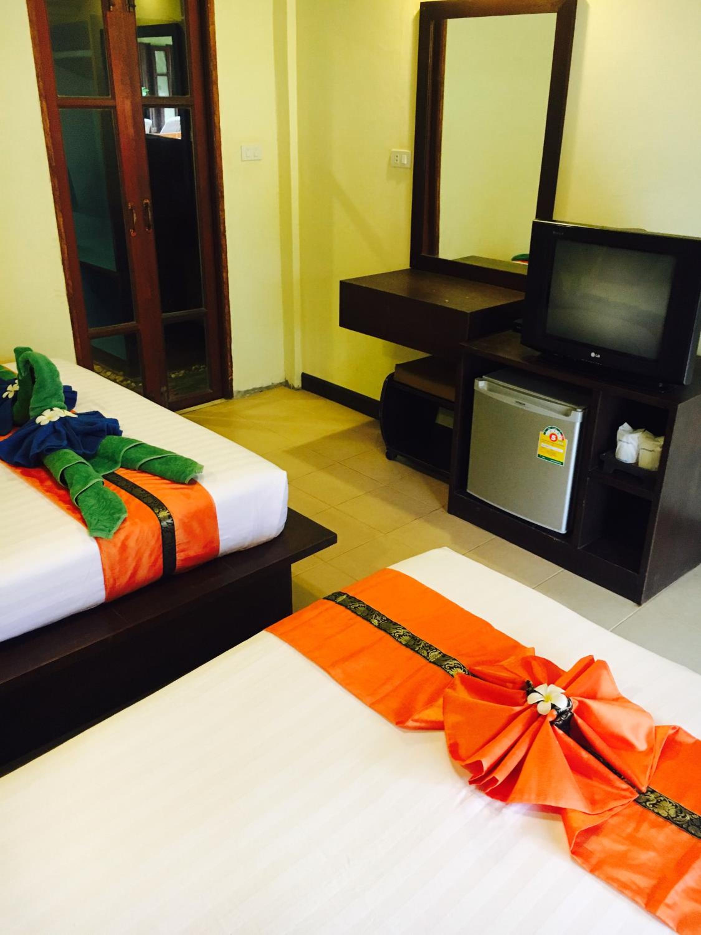 Standard Double Room with Air-Con photo 3