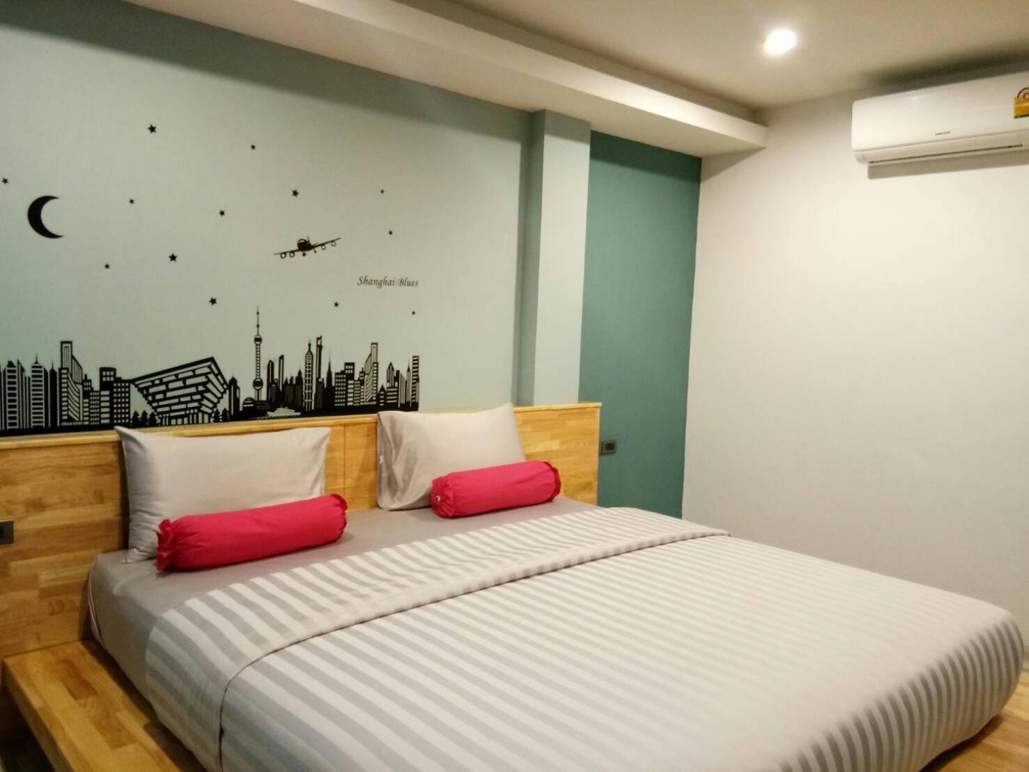 Deluxe Double Room photo 2
