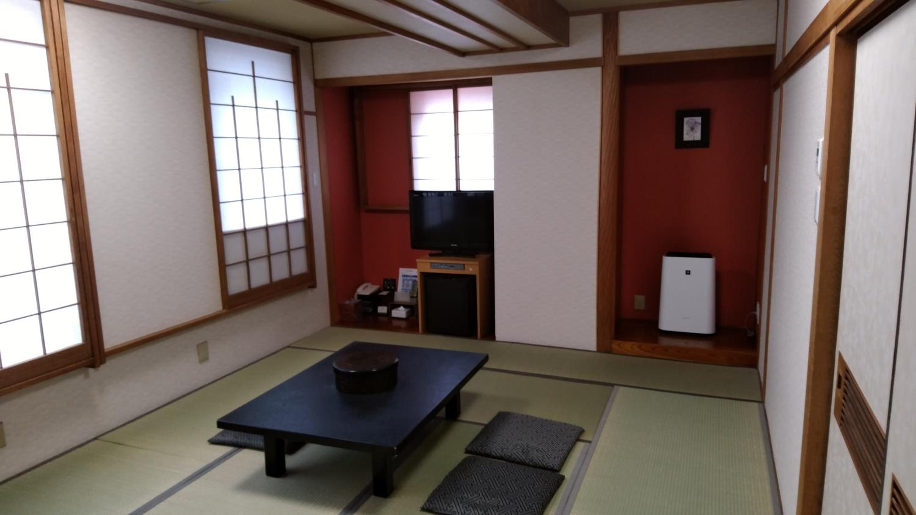 Japanese-Style Family Room - Non-Smoking photo 1
