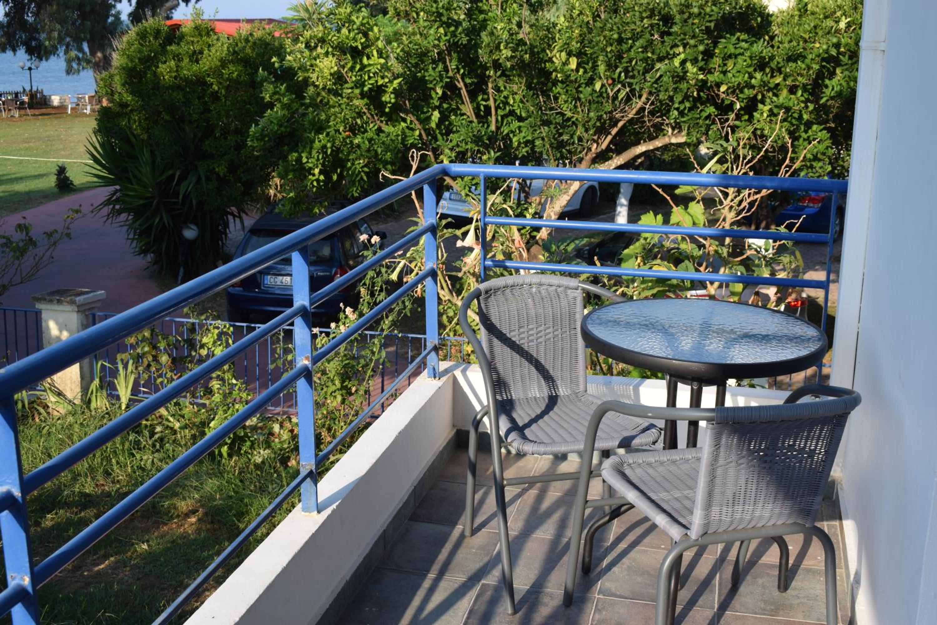 Studio with Sea View - Photo 2