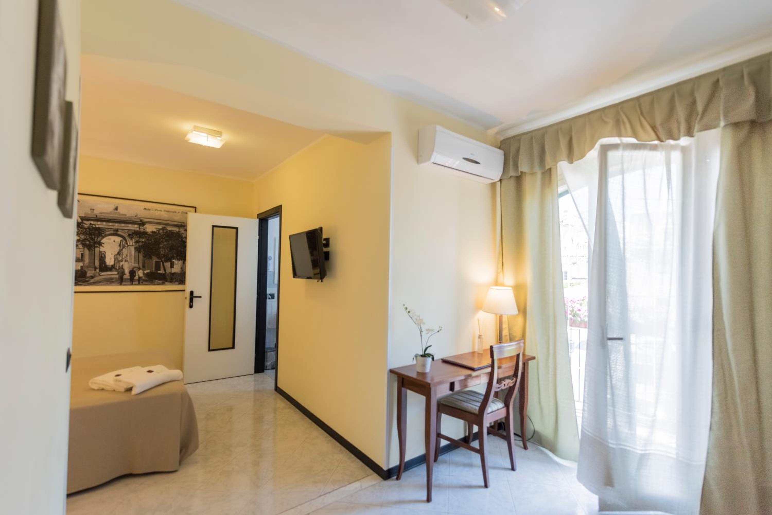 Triple Room photo 2