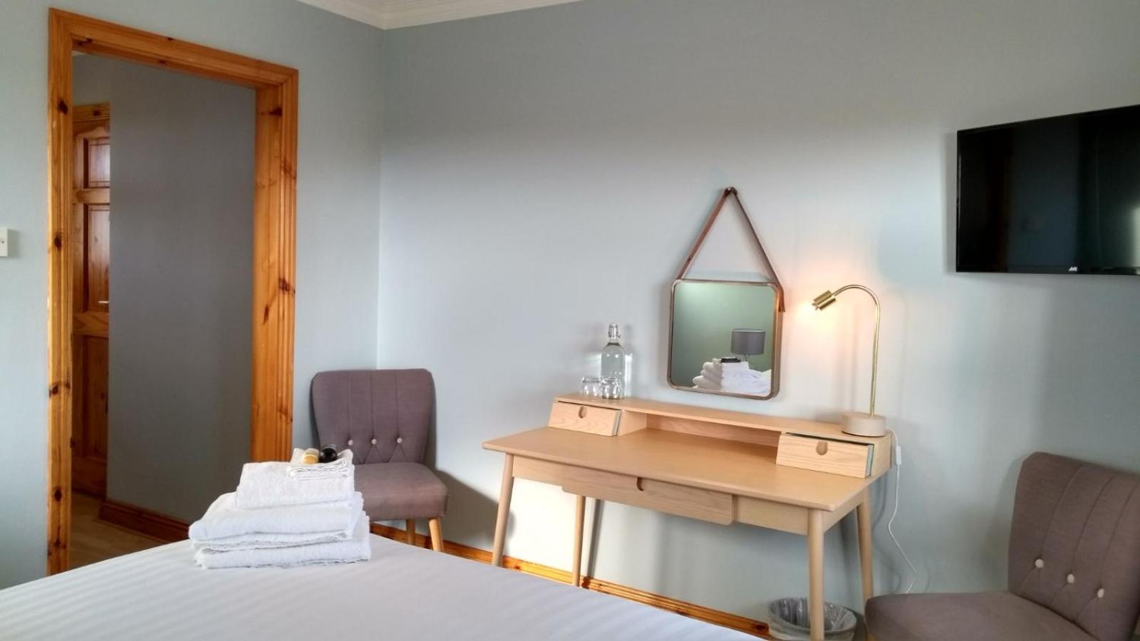 Queen Room with Sea View