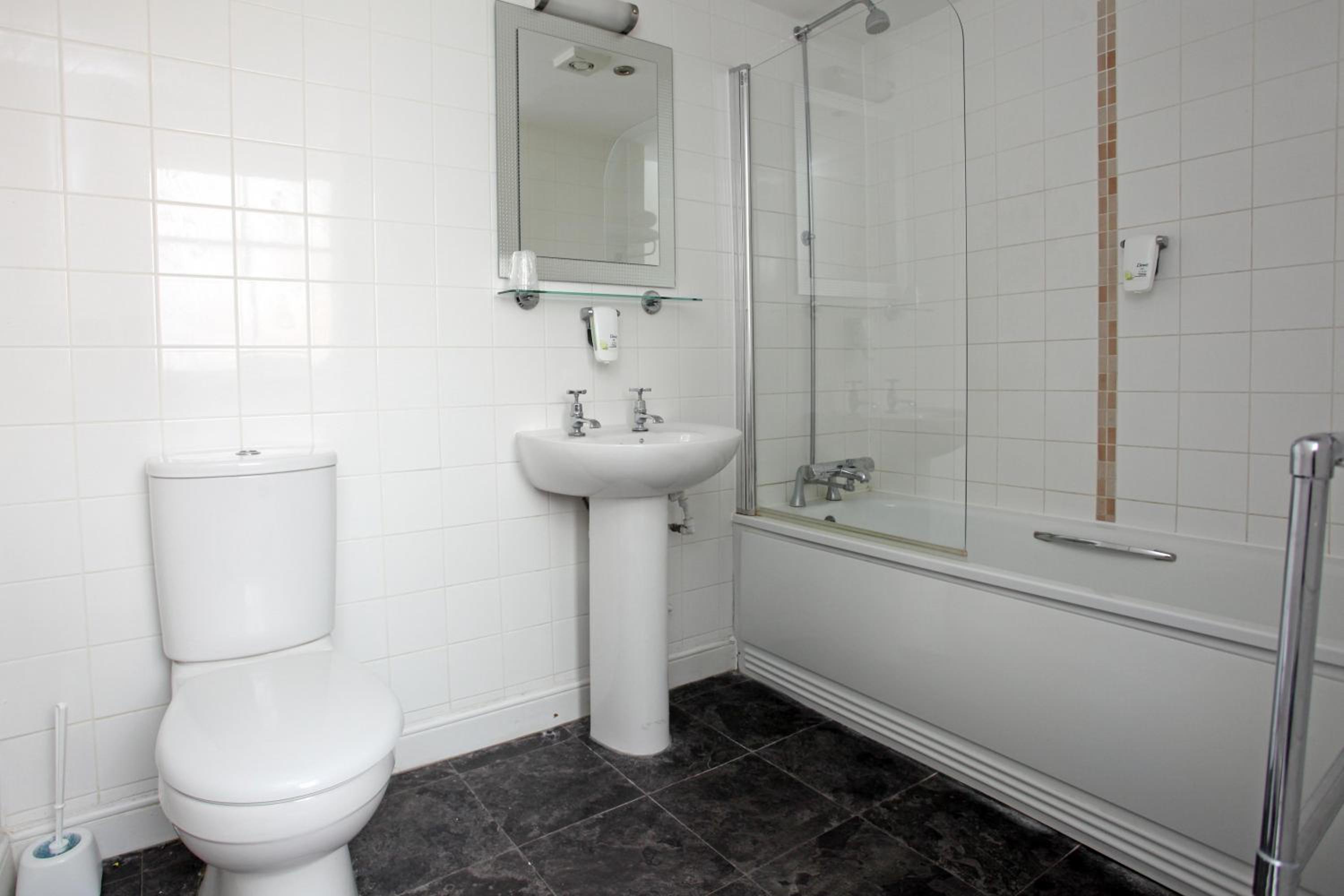 Standard Double Room - Photo 5