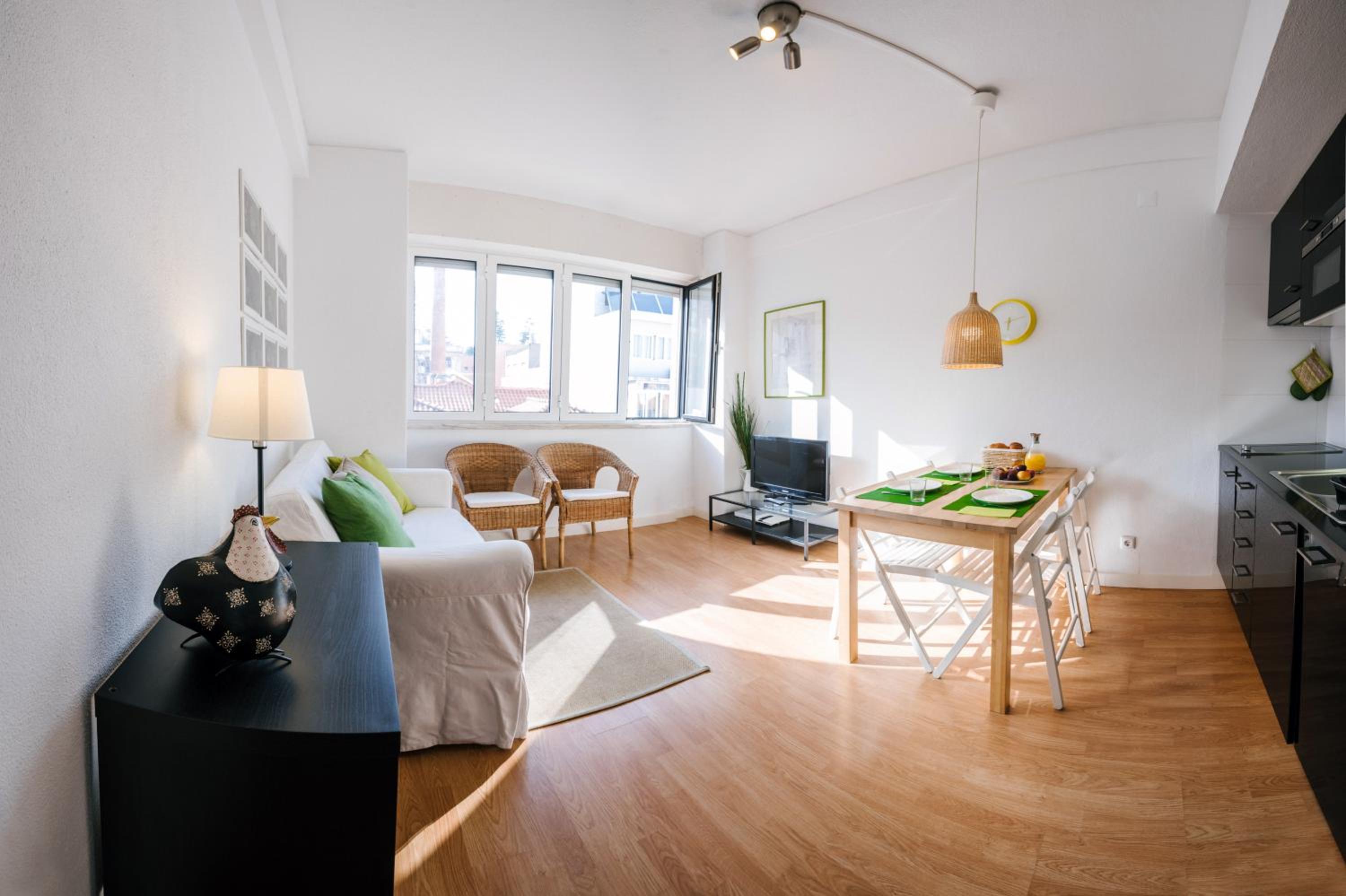 One-Bedroom Apartment