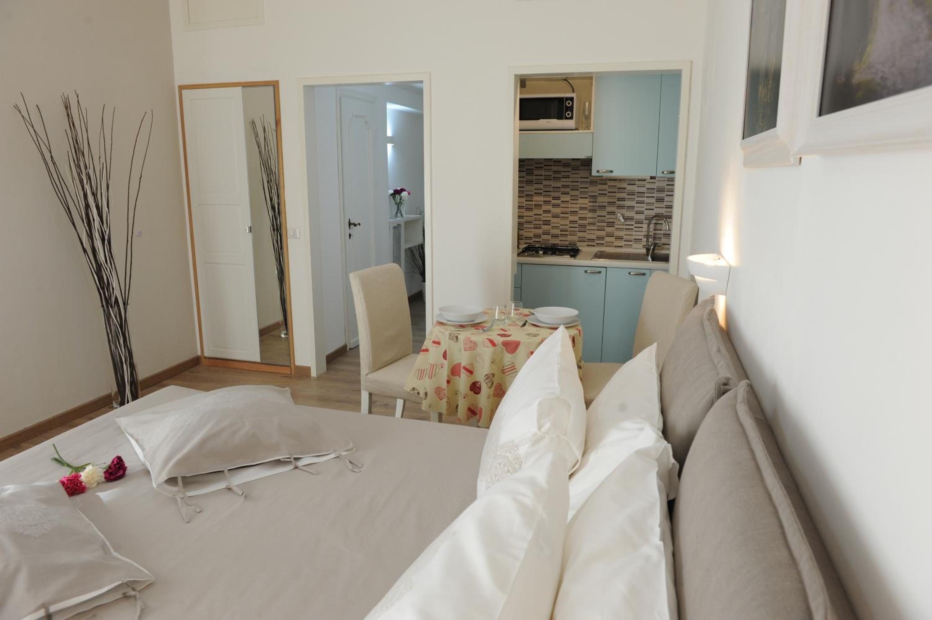 Superior Apartment with Balcony photo 3