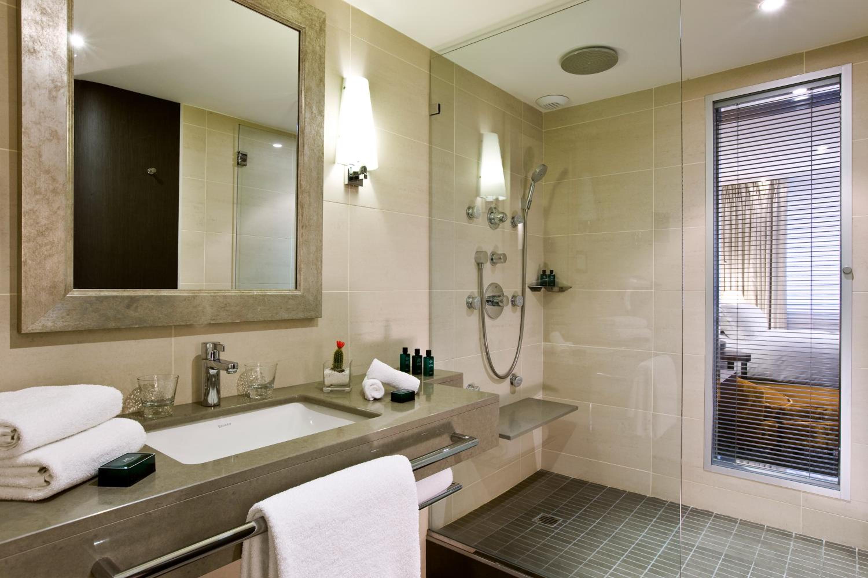 Superior Double Room with Spa Access - Photo 3