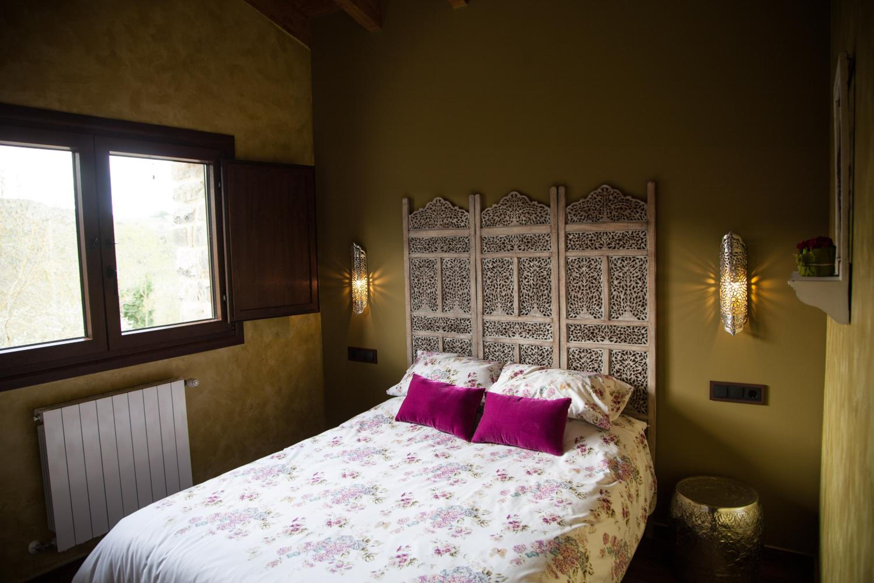 Double Room with Extra Bed photo 3