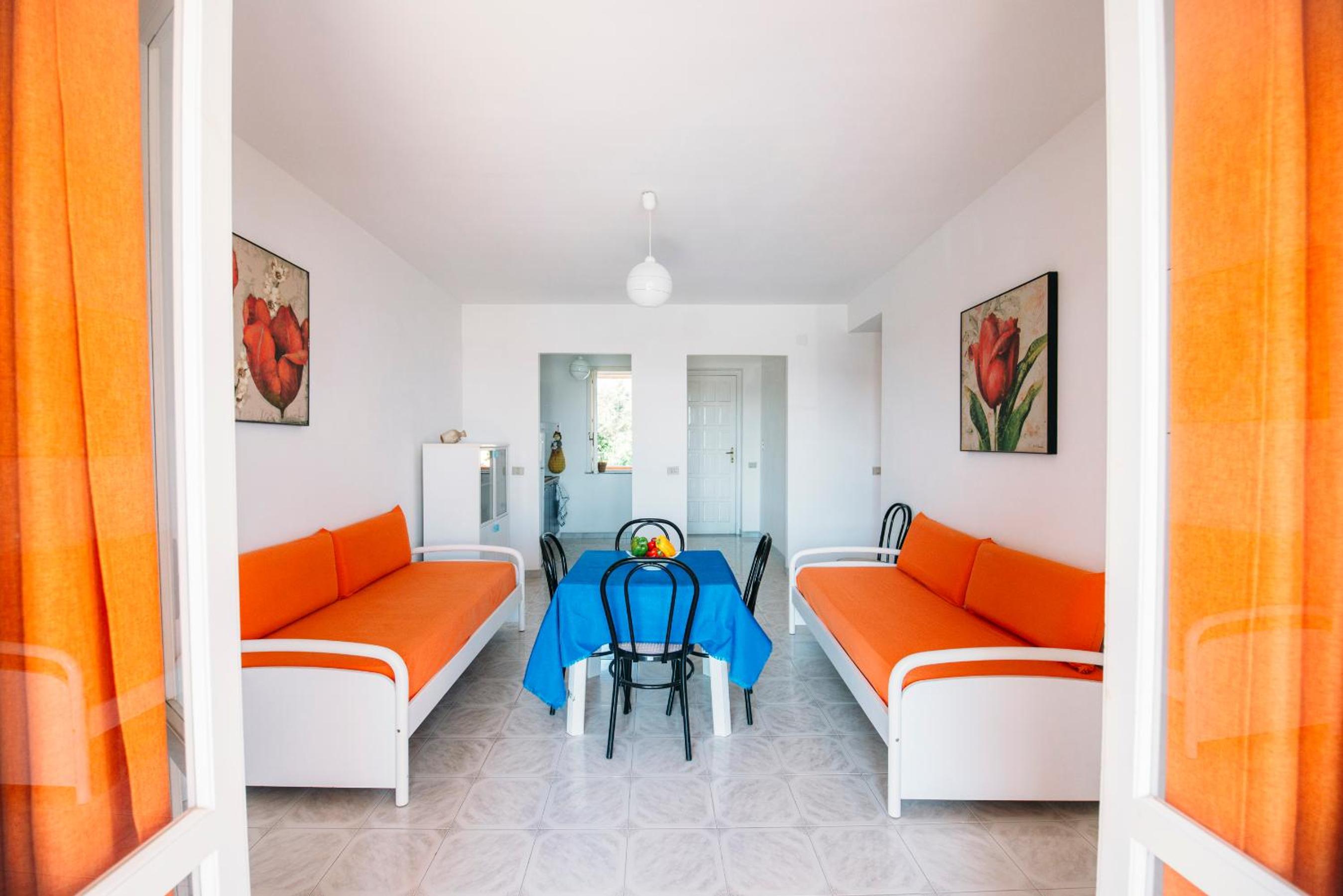 Two-Bedroom Apartment (6 Adults) photo 1