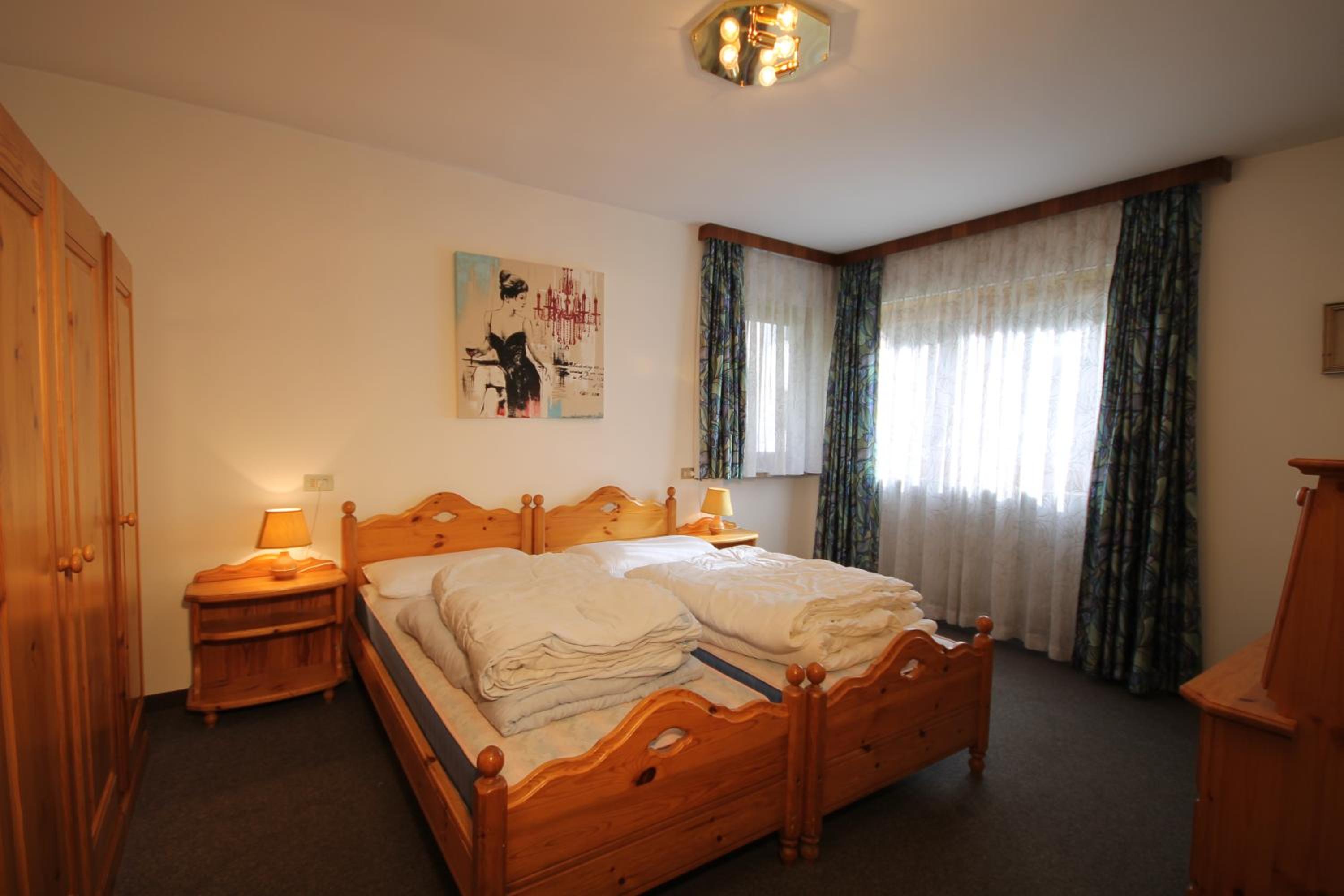 Apartment - Ground Floor photo 2