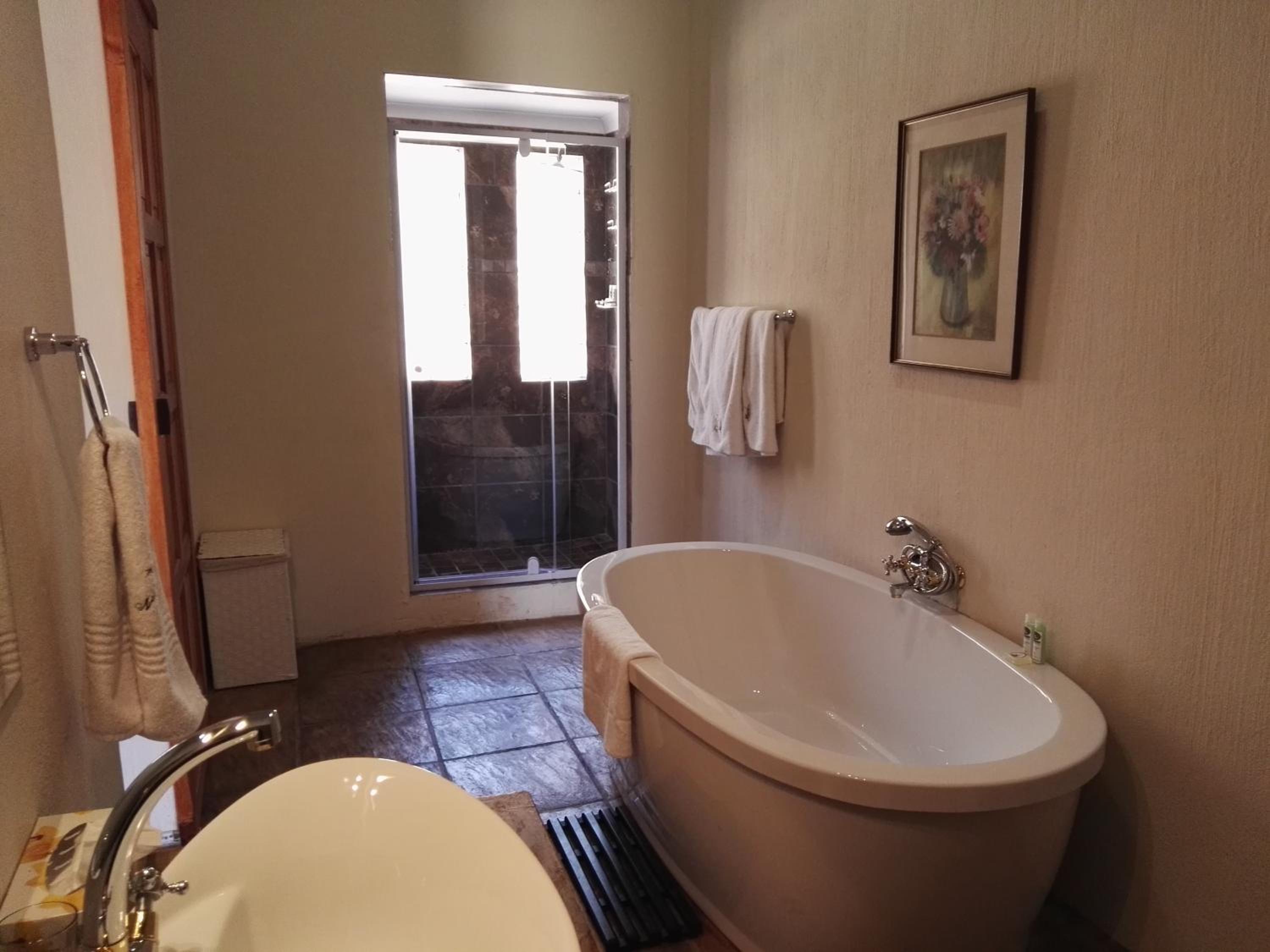 Suite with Lake View photo 2