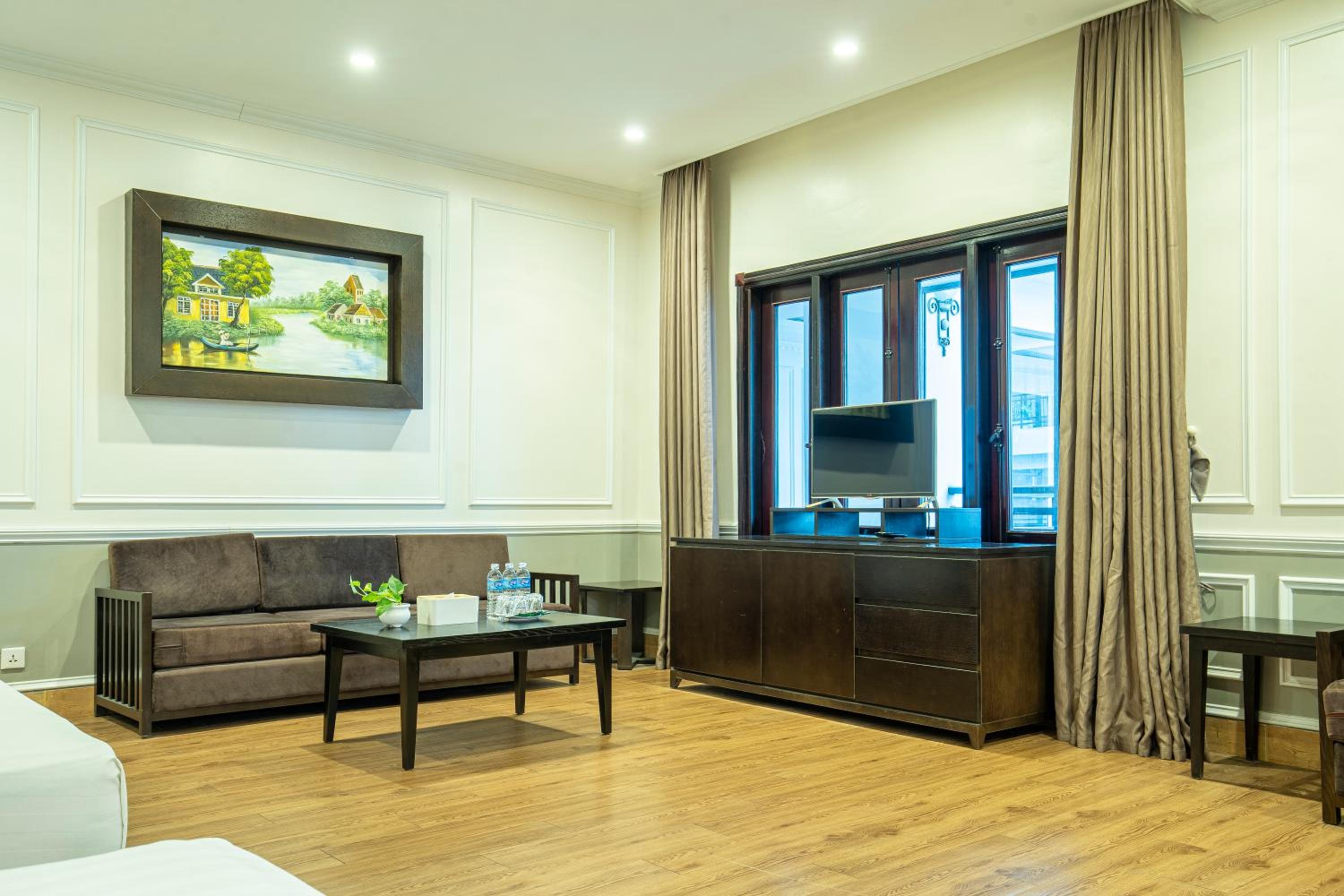 Superior Triple Room