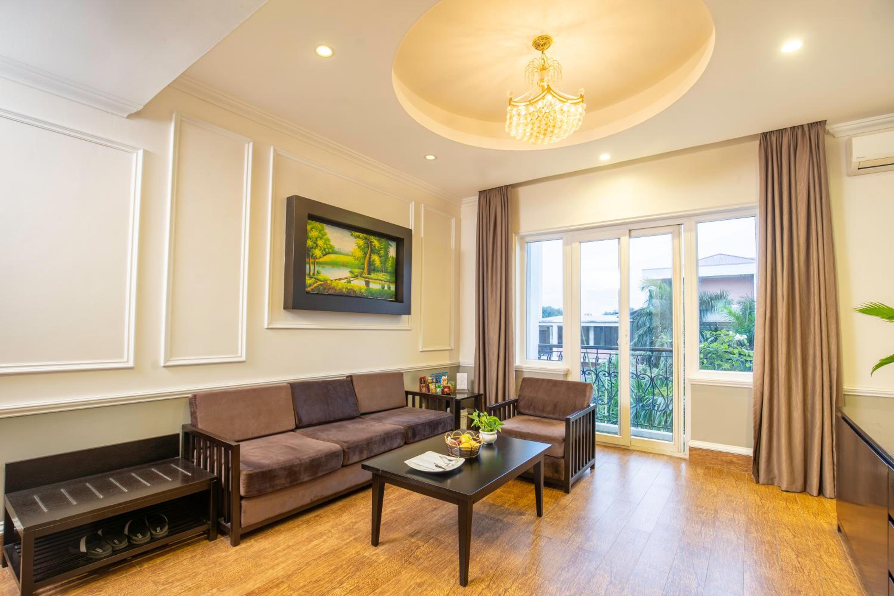 Deluxe King Room