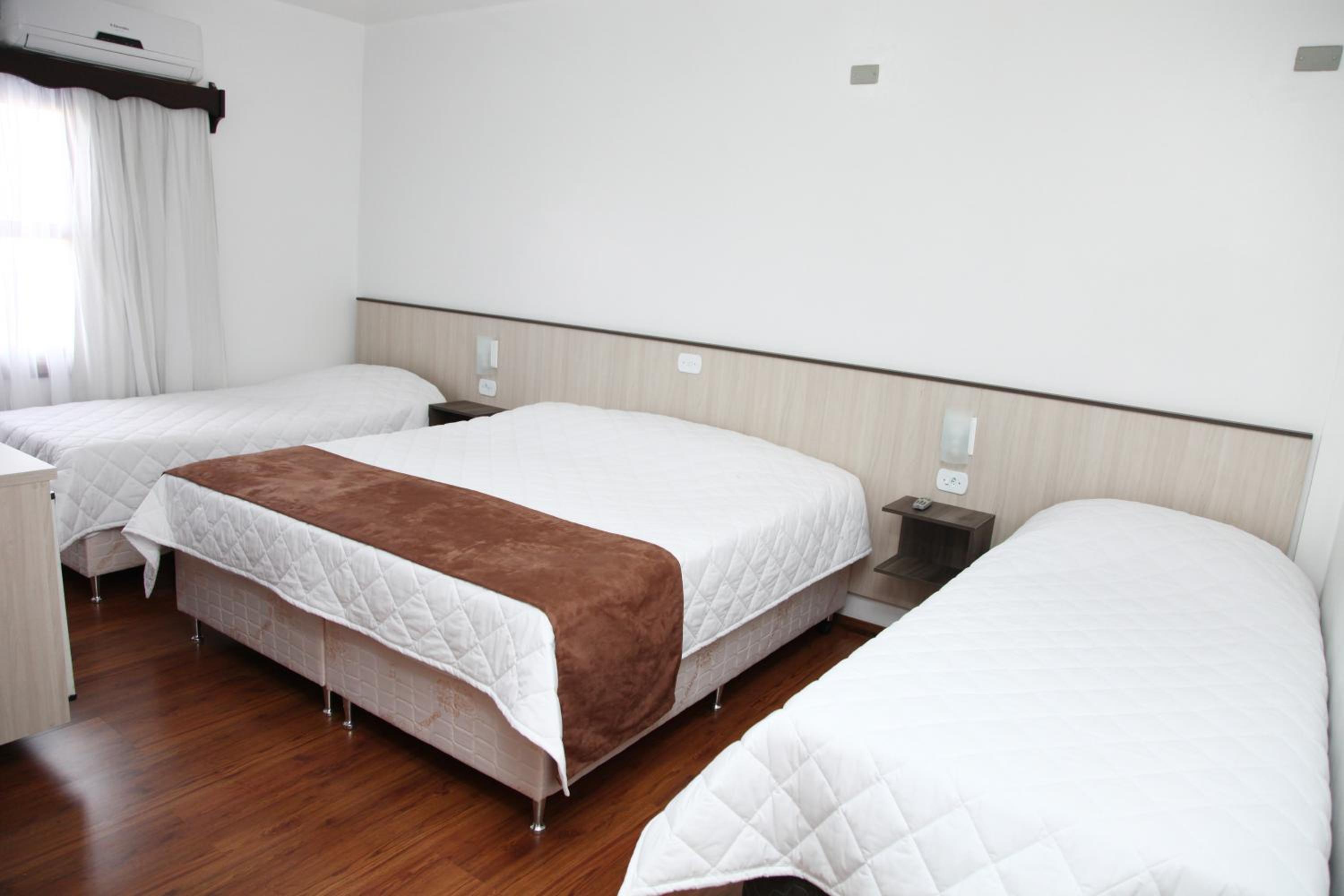 Standard Quadruple Room photo 1